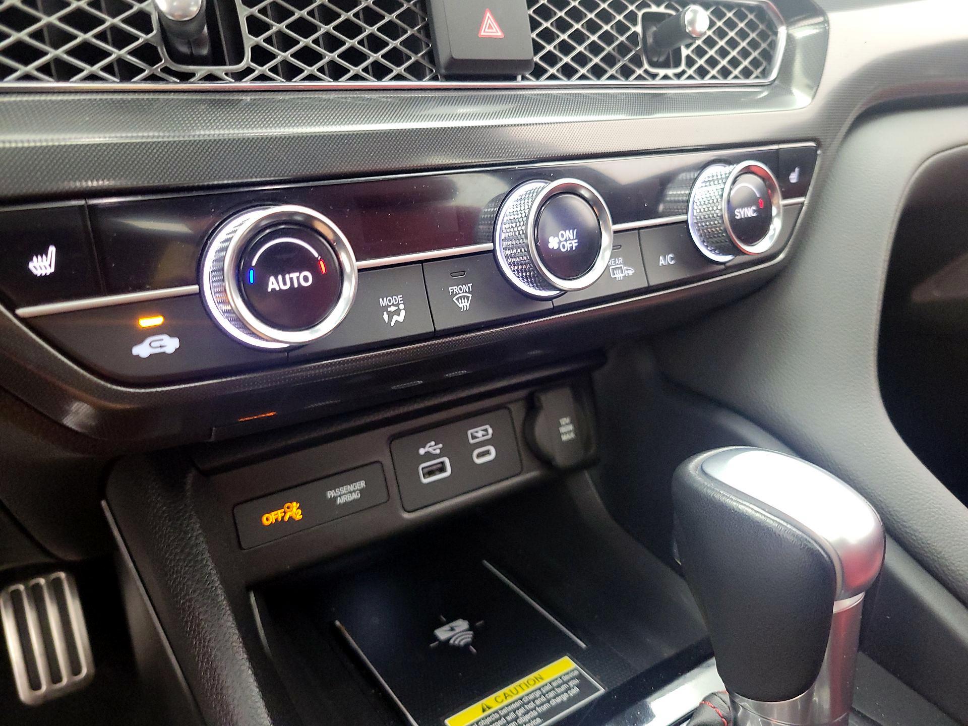 Thumbnail: 2023 Acura Integra - 15