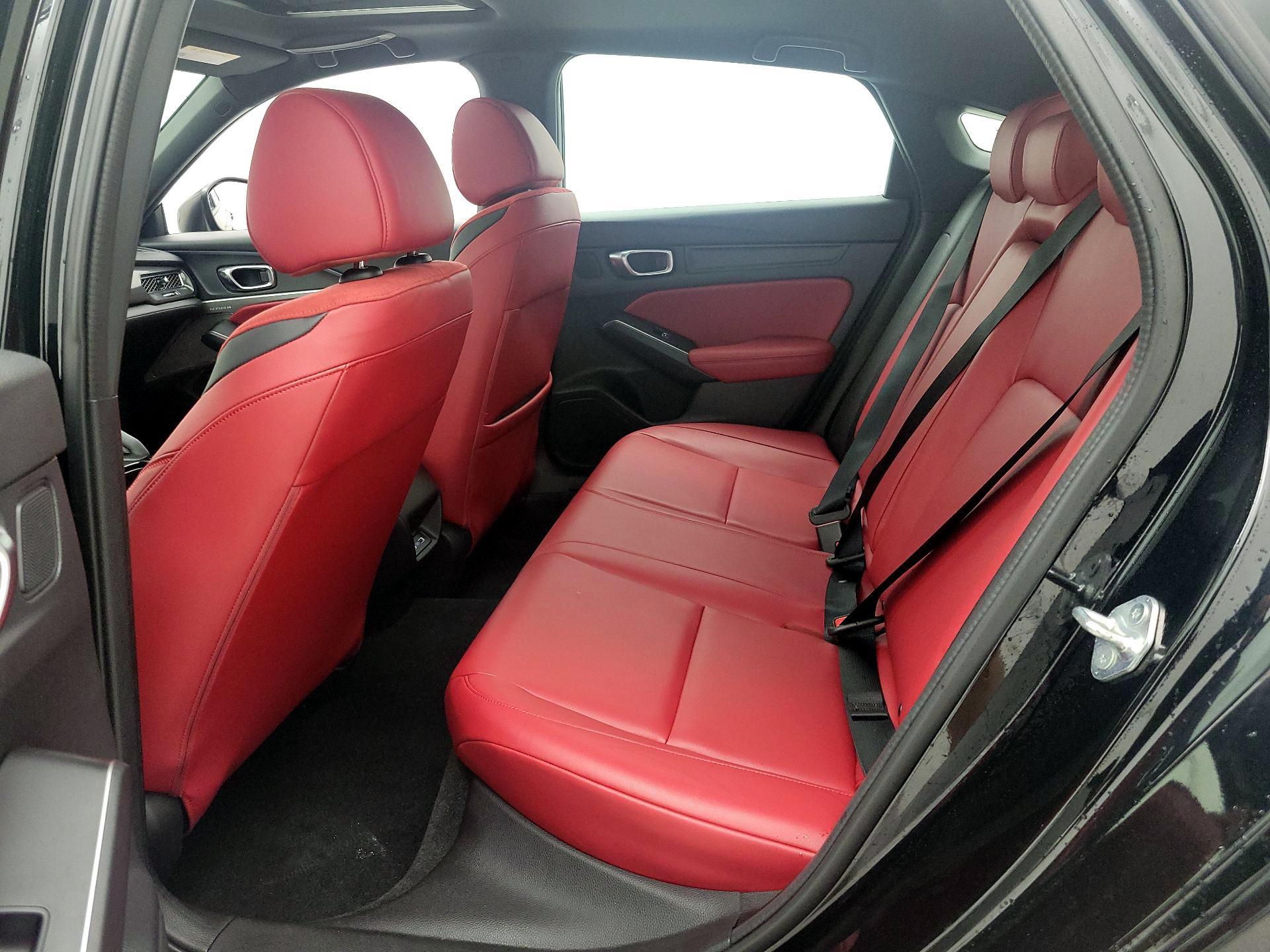 Thumbnail: 2023 Acura Integra - 18