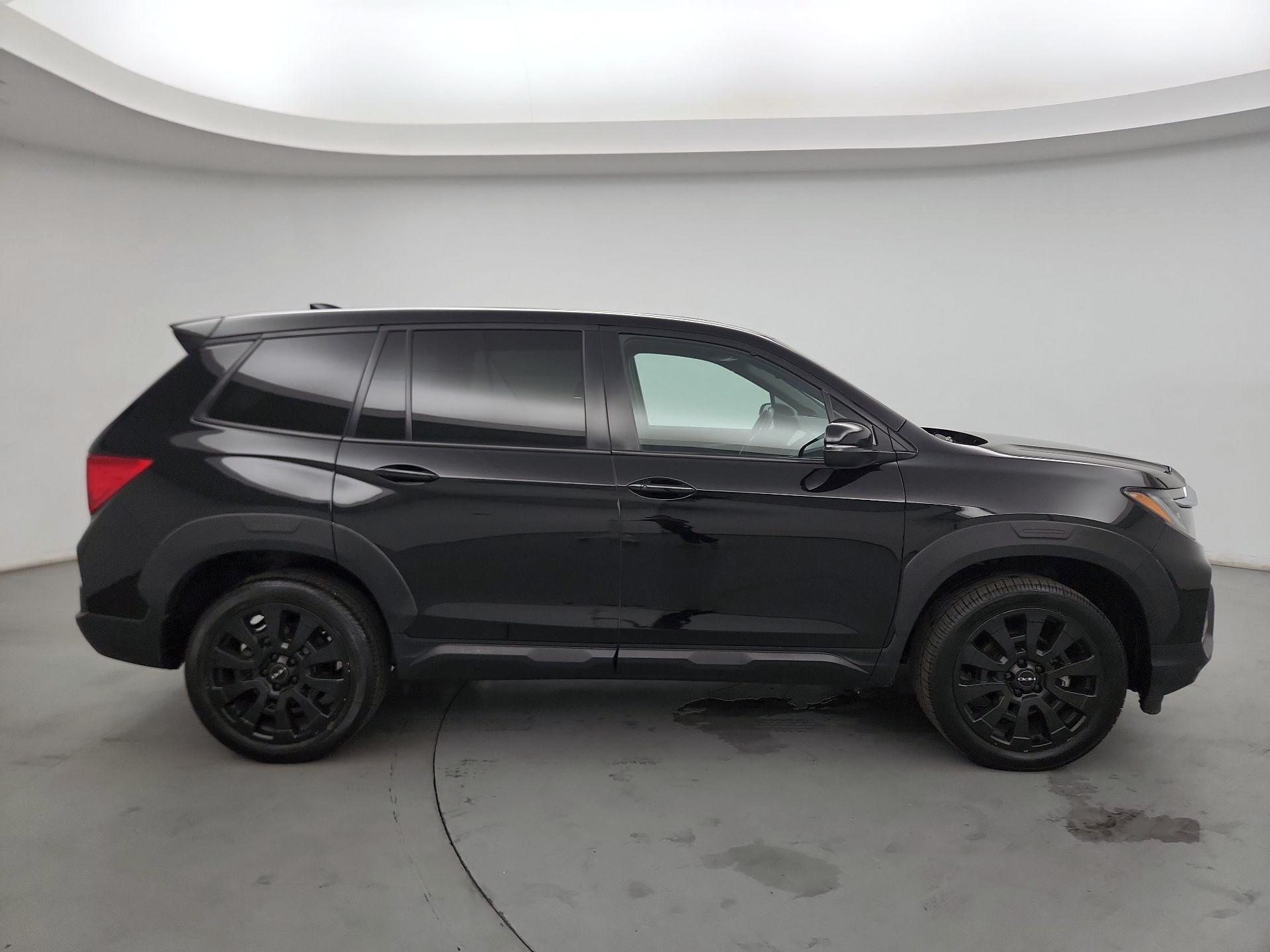 Thumbnail: 2022 Honda Passport - 4