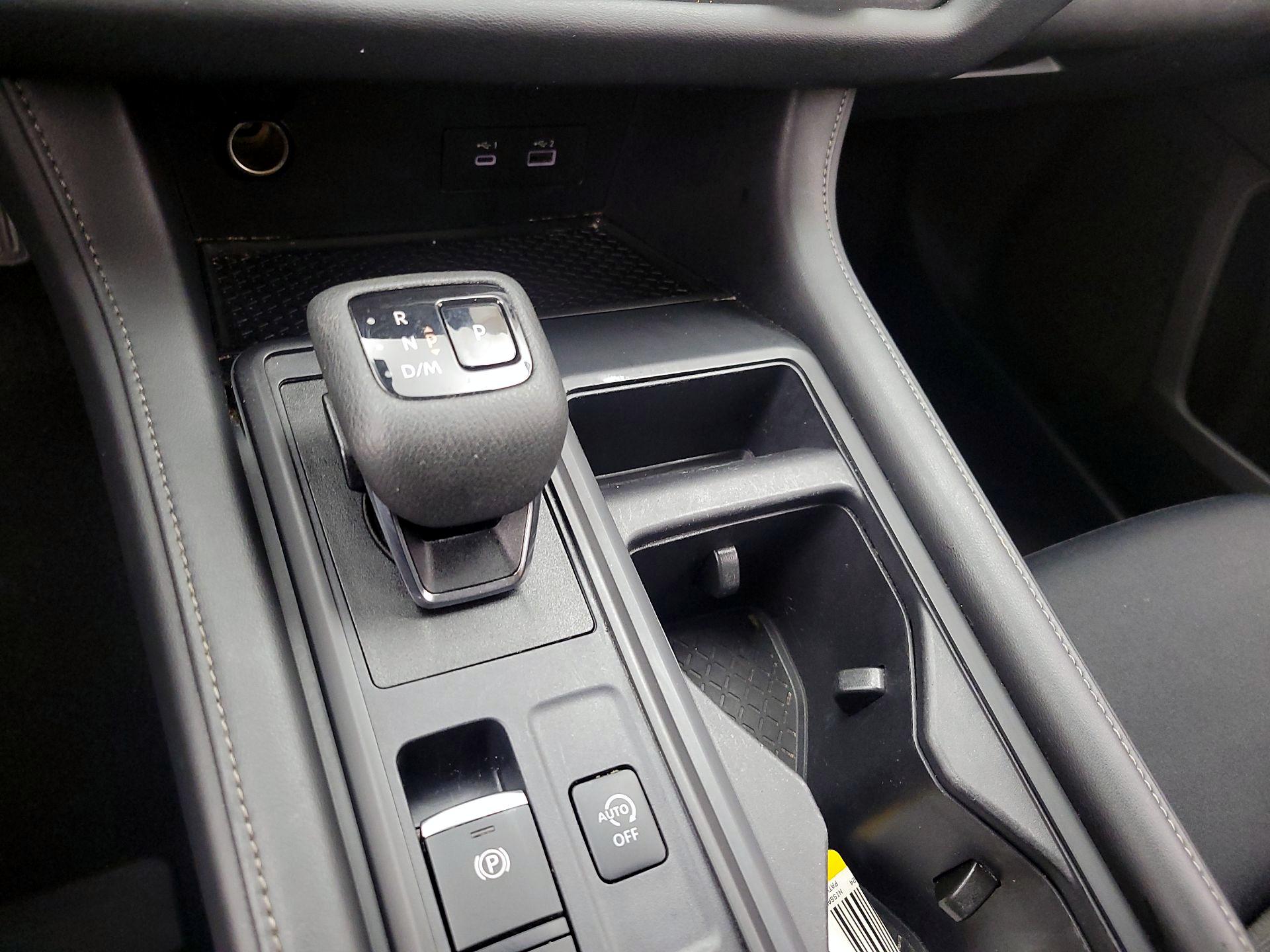 Thumbnail: 2024 Nissan Pathfinder - 17