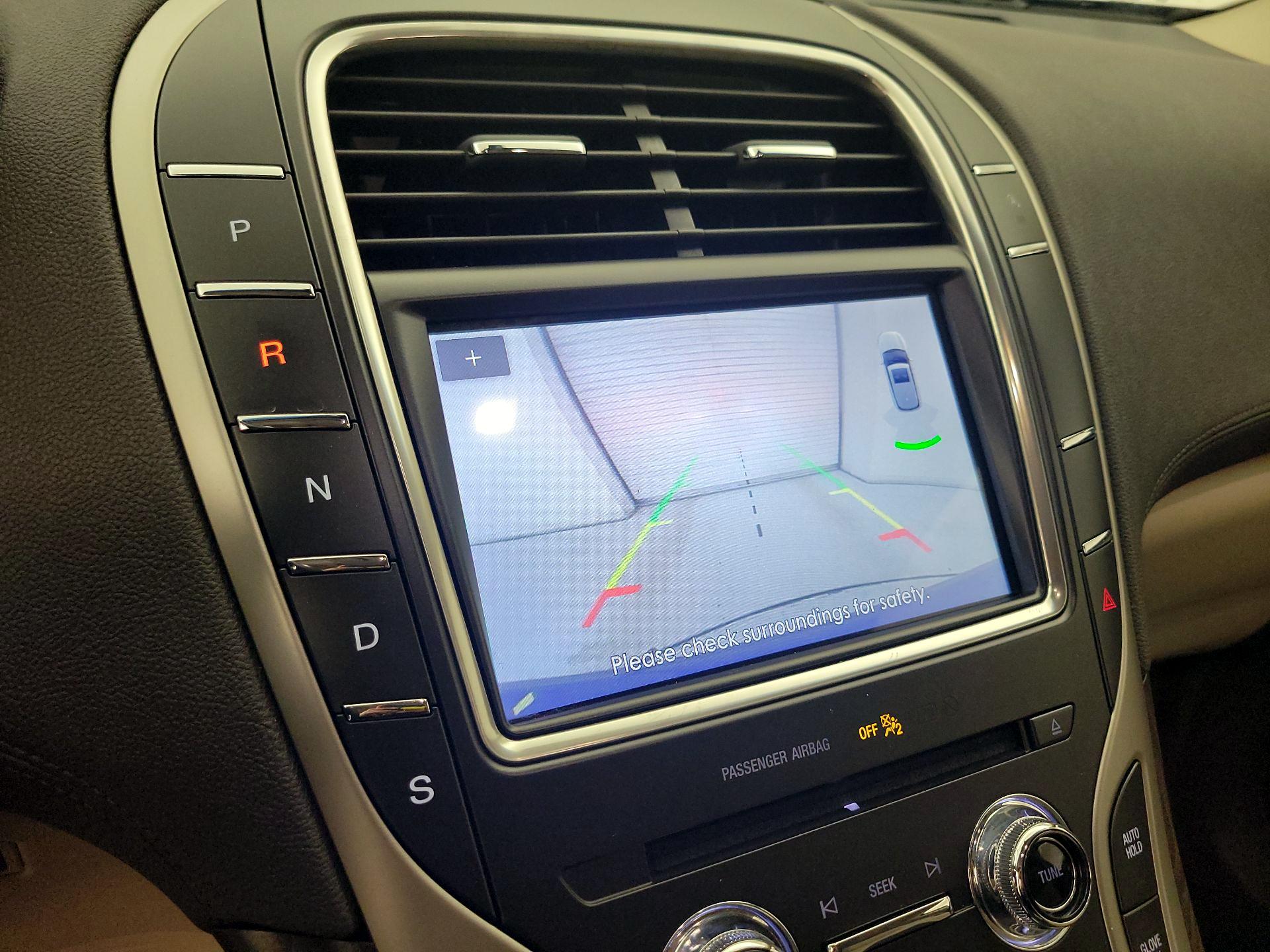 Thumbnail: 2020 Lincoln Nautilus - 15