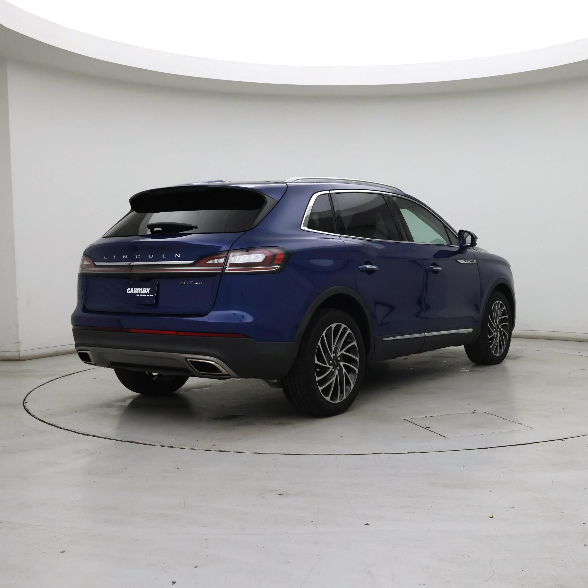 Thumbnail: 2020 Lincoln Nautilus - 8