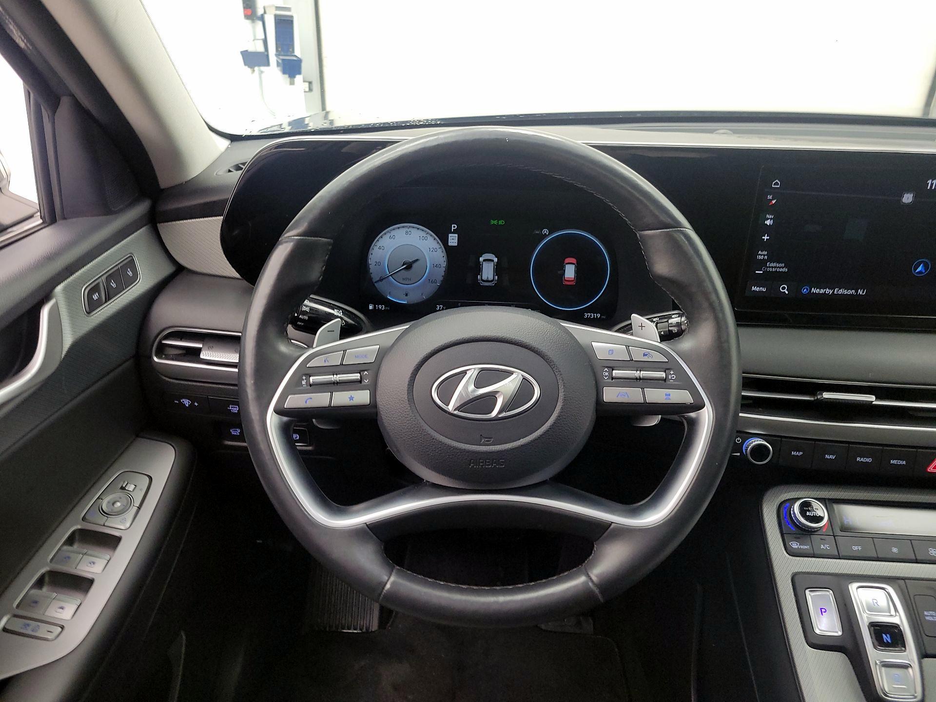 Thumbnail: 2023 Hyundai Palisade - 10