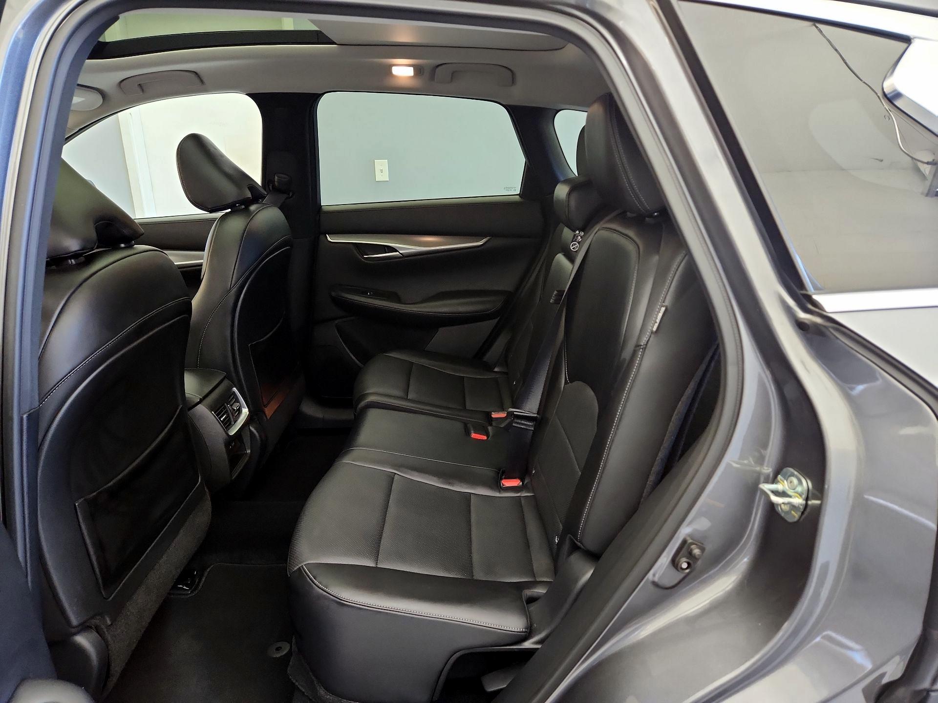 Thumbnail: 2023 INFINITI QX50 - 20