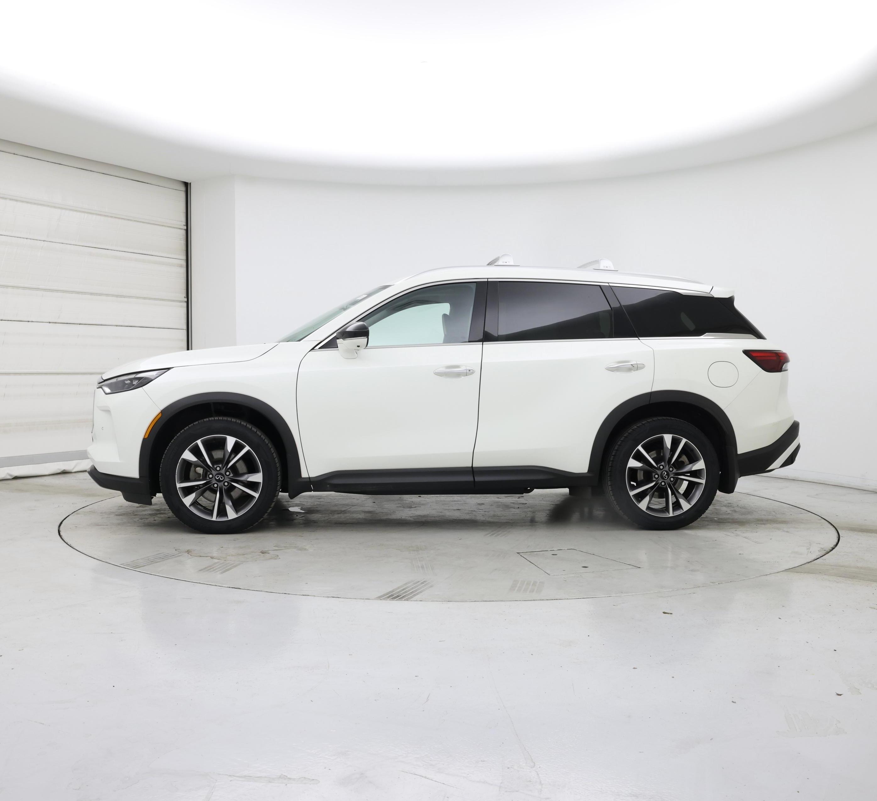 Thumbnail: 2023 INFINITI QX60 - 3