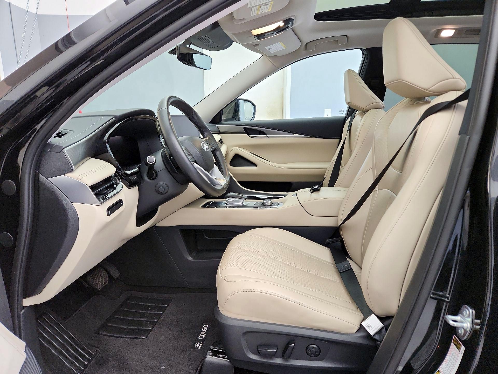 Thumbnail: 2023 INFINITI QX60 - 11