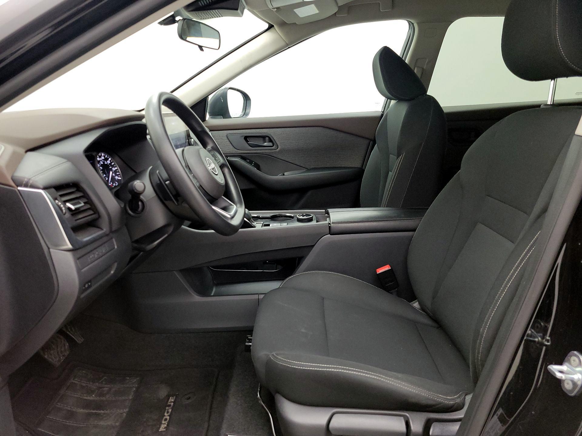 Thumbnail: 2023 Nissan Rogue - 11