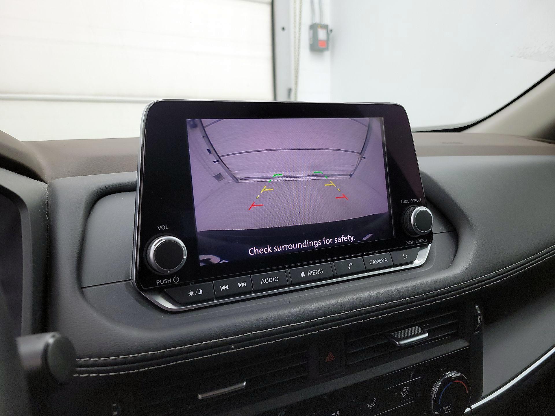 Thumbnail: 2023 Nissan Rogue - 13