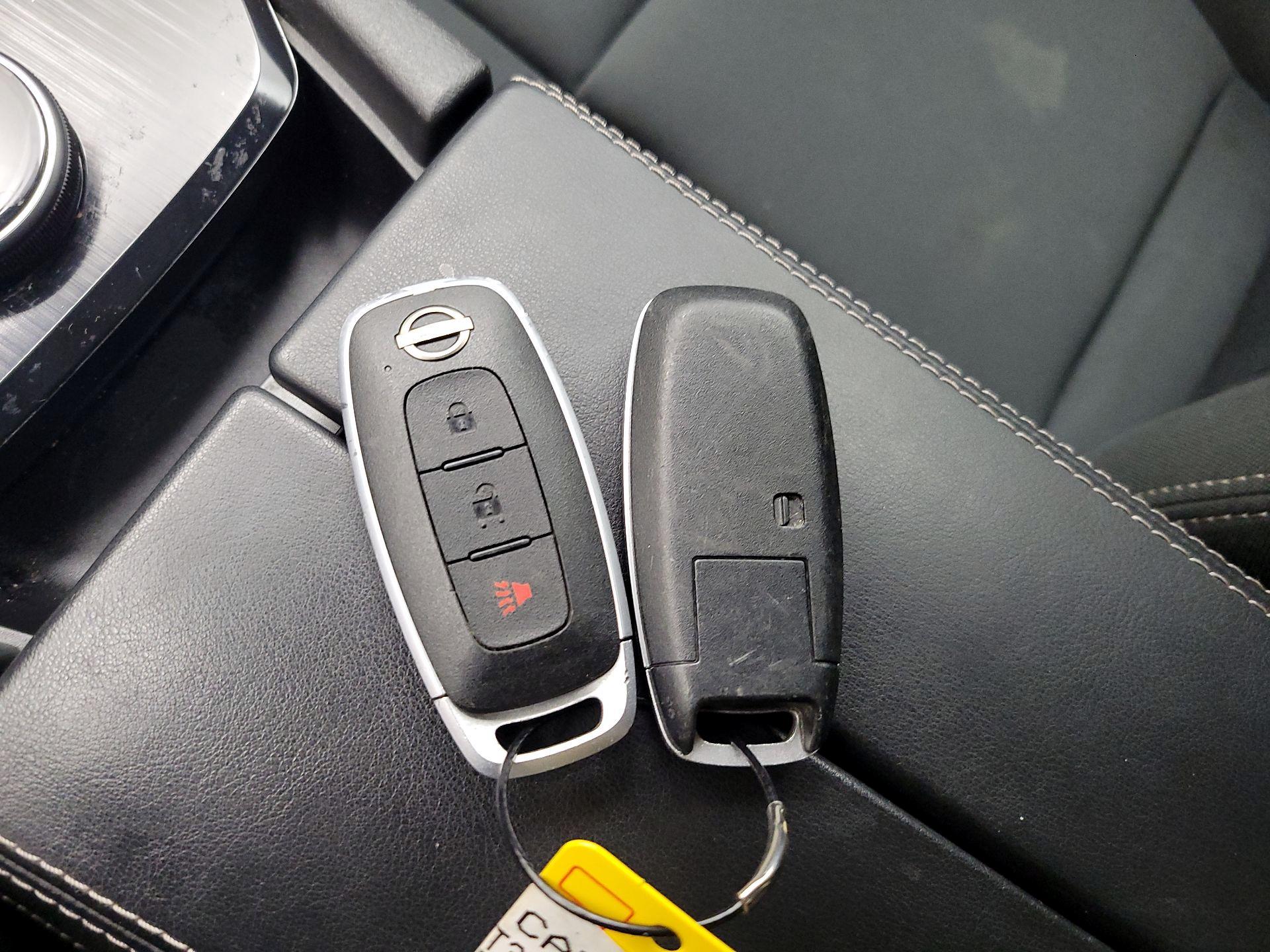 Thumbnail: 2023 Nissan Rogue - 20