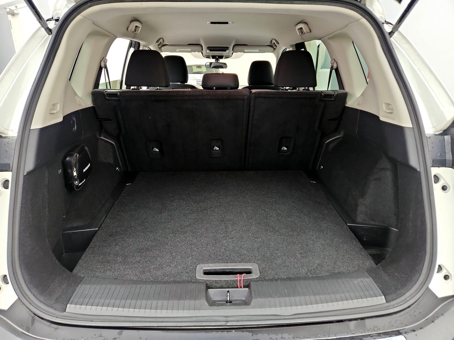 Thumbnail: 2021 Nissan Rogue - 20