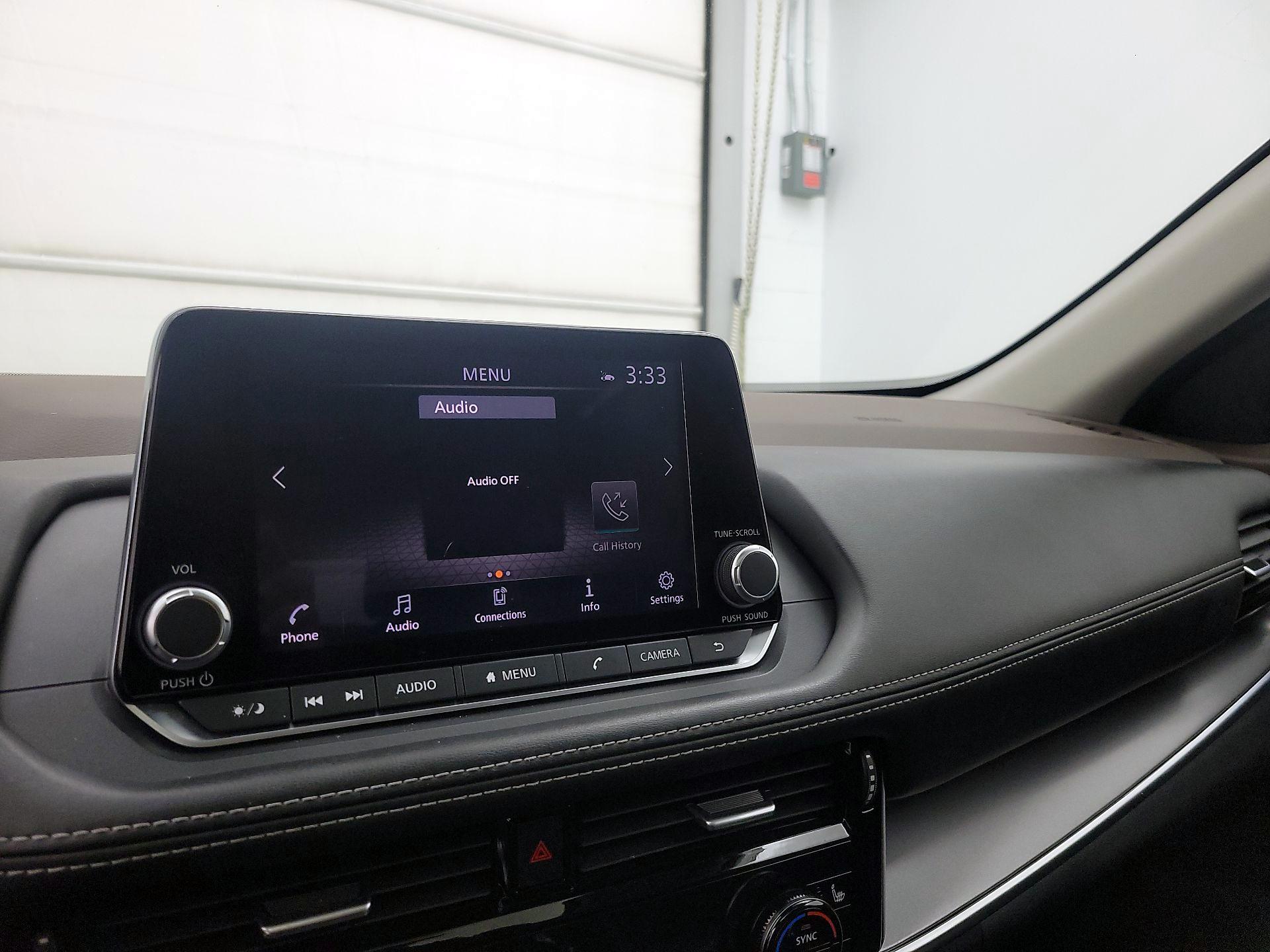 Thumbnail: 2022 Nissan Rogue - 15