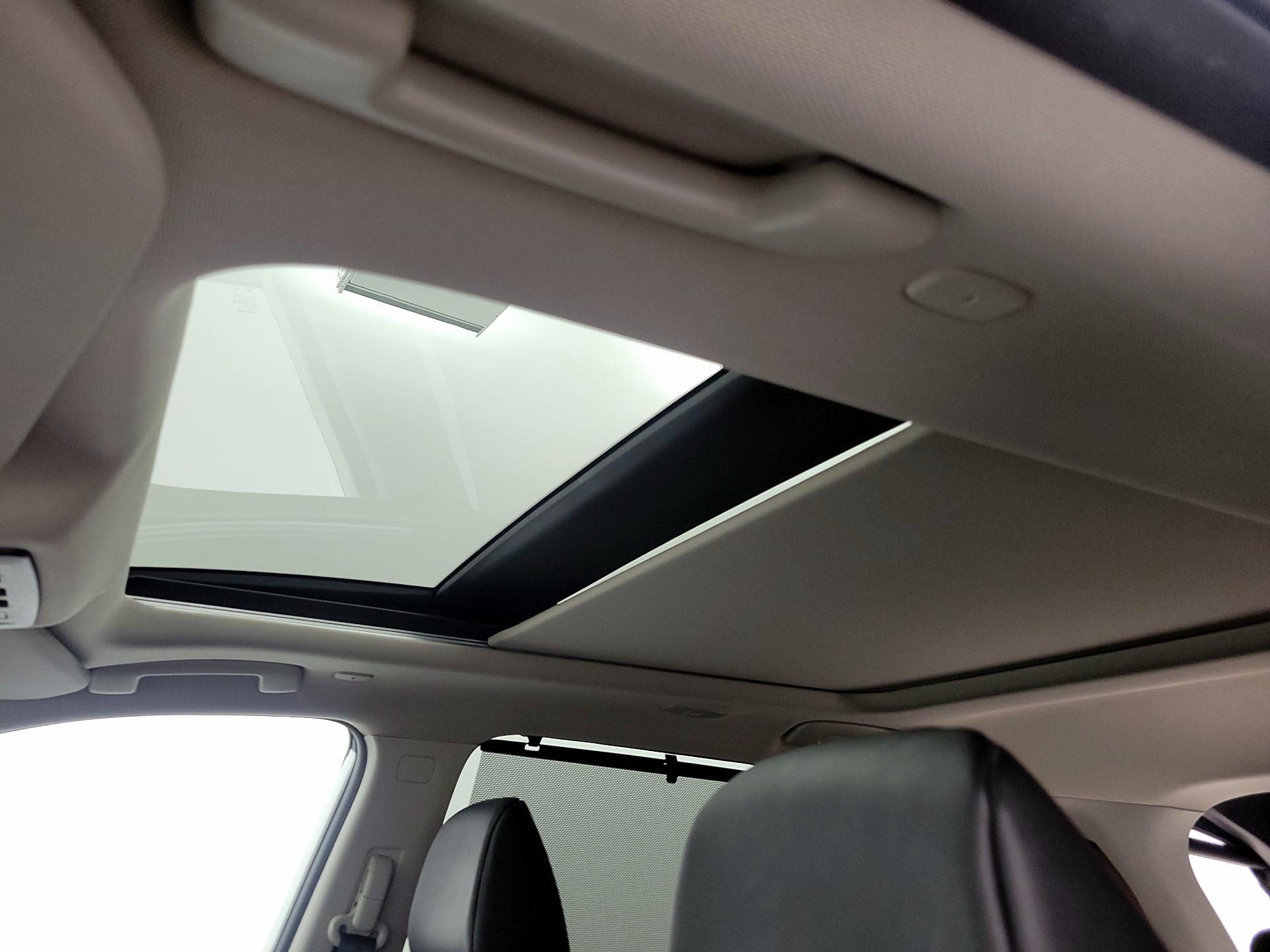 Thumbnail: 2022 Nissan Rogue - 19