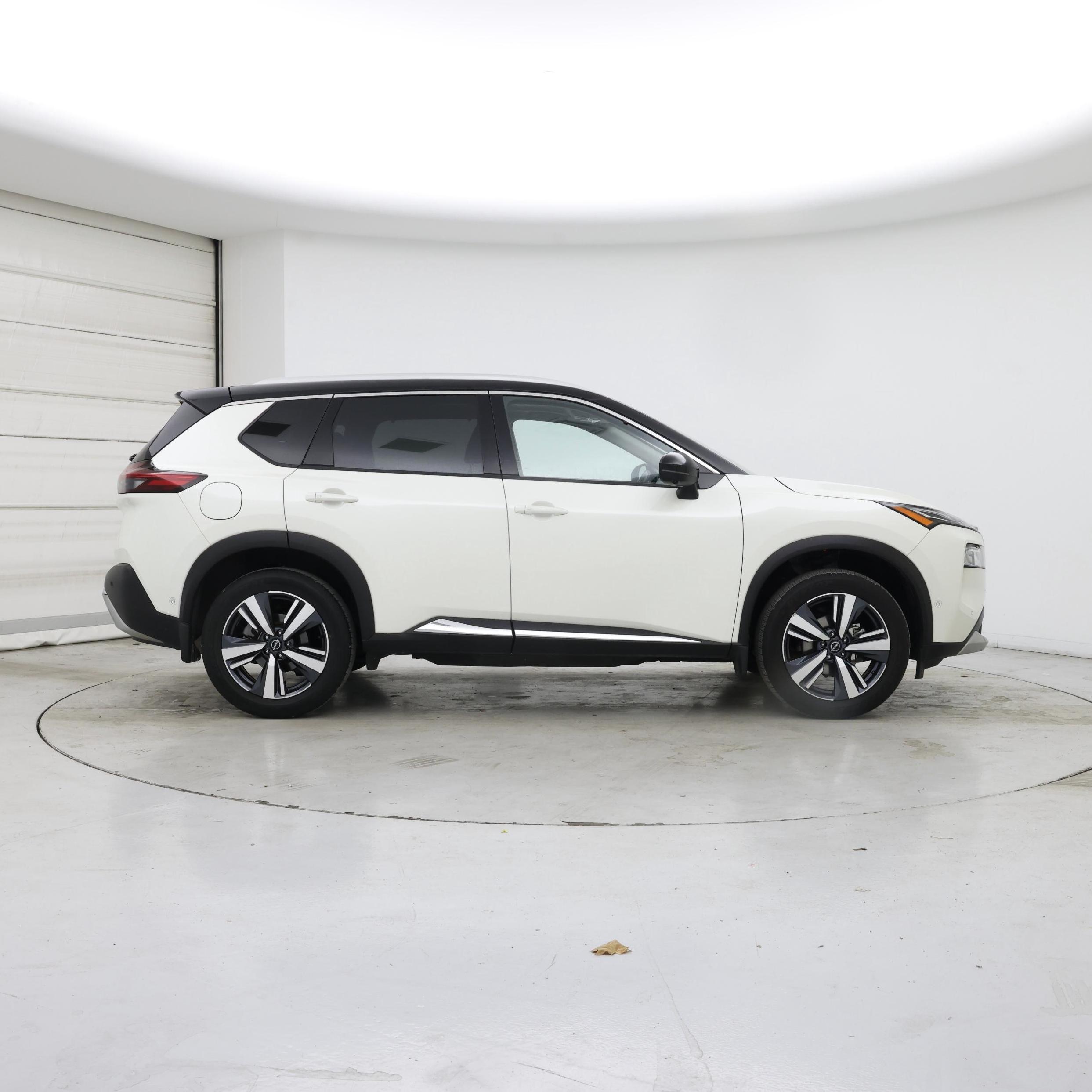 Thumbnail: 2023 Nissan Rogue - 7