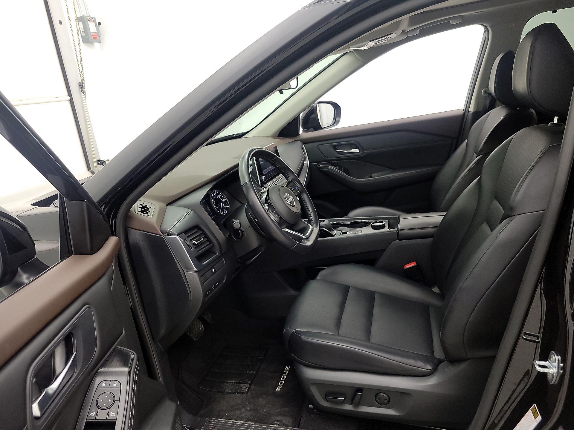 Thumbnail: 2023 Nissan Rogue - 11