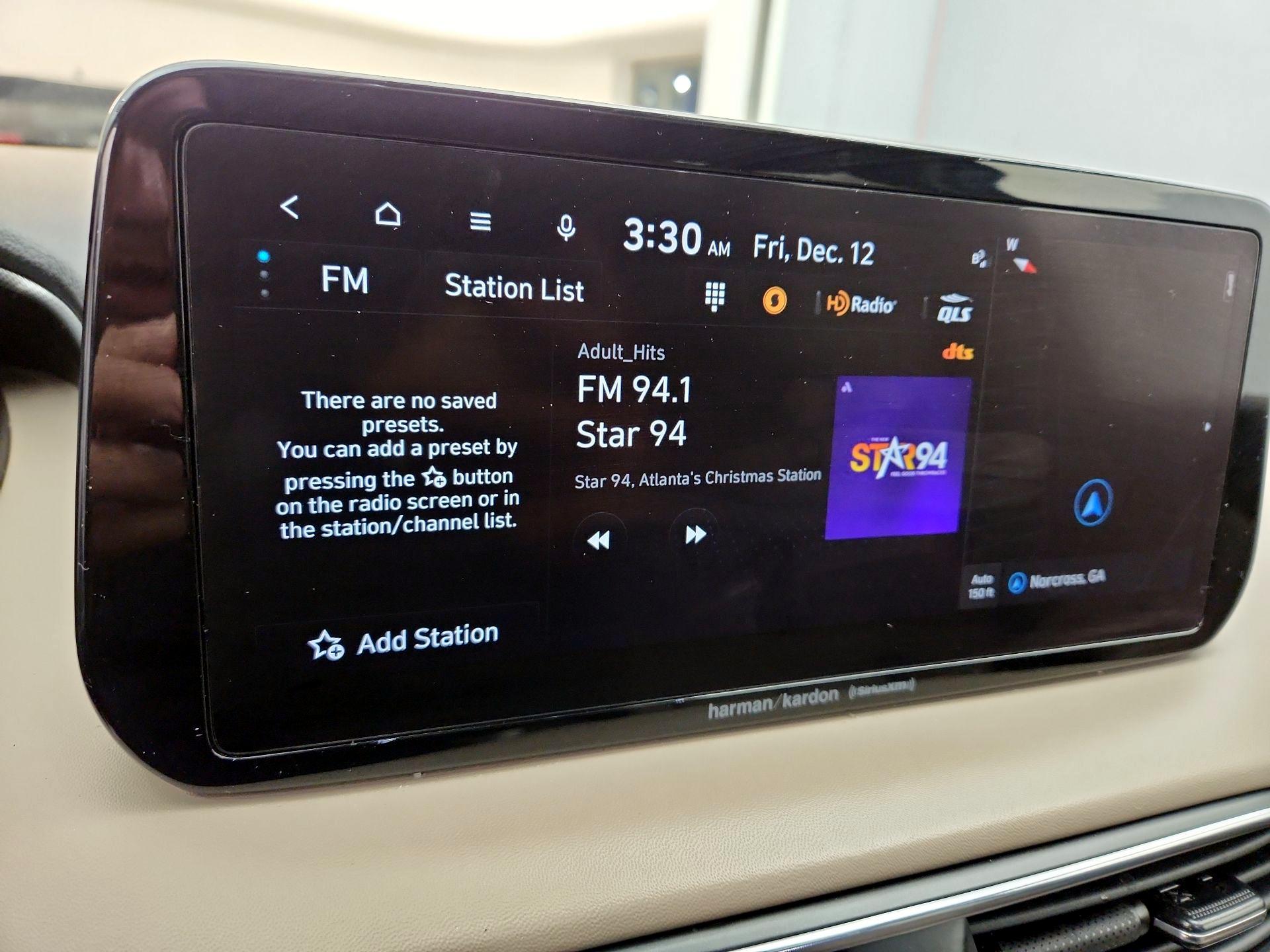 Thumbnail: 2023 Hyundai Santa Fe - 16