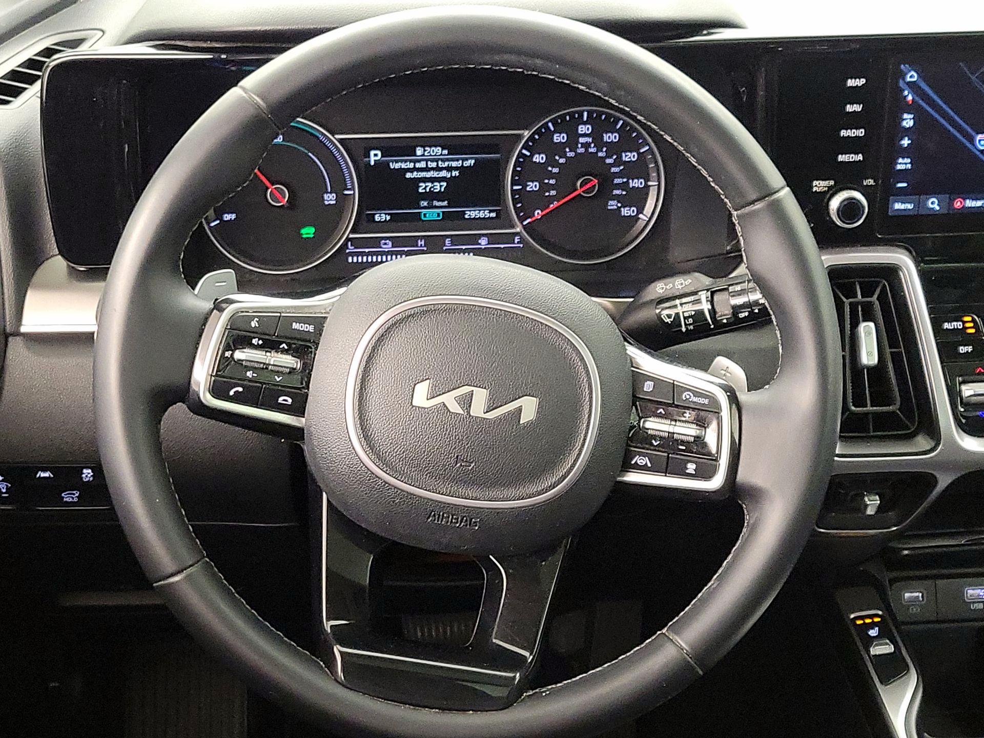 Thumbnail: 2023 Kia Sorento - 10