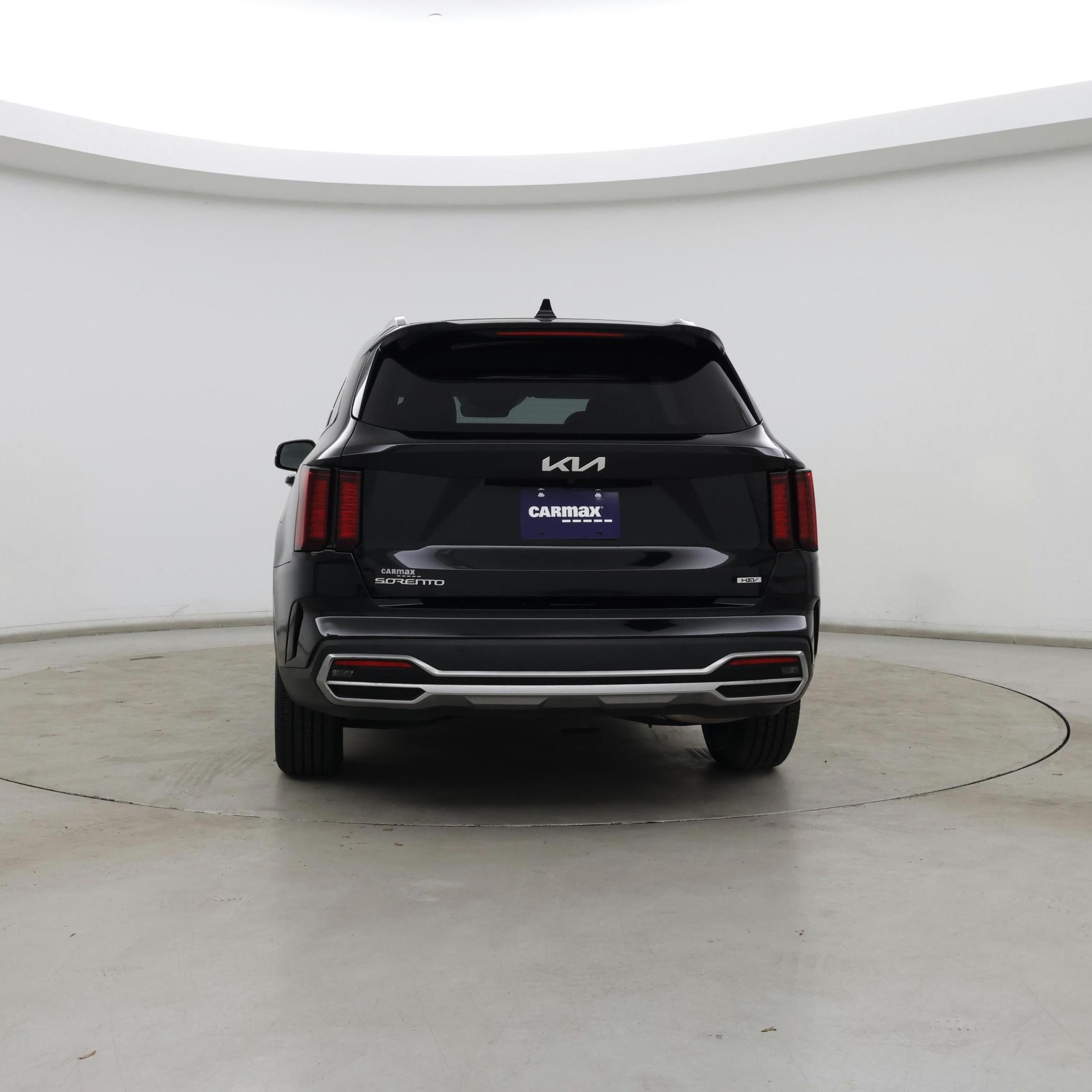 Thumbnail: 2023 Kia Sorento - 6