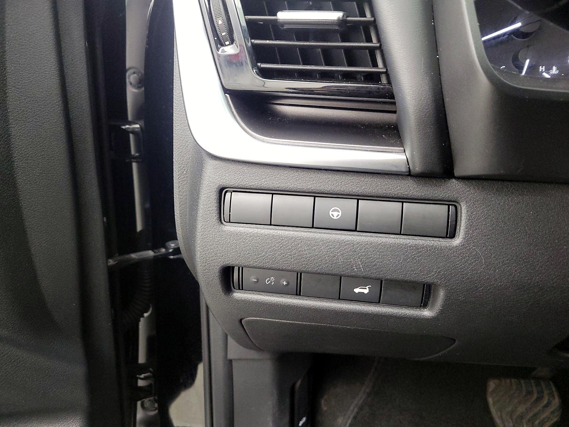 Thumbnail: 2022 Nissan Rogue - 13