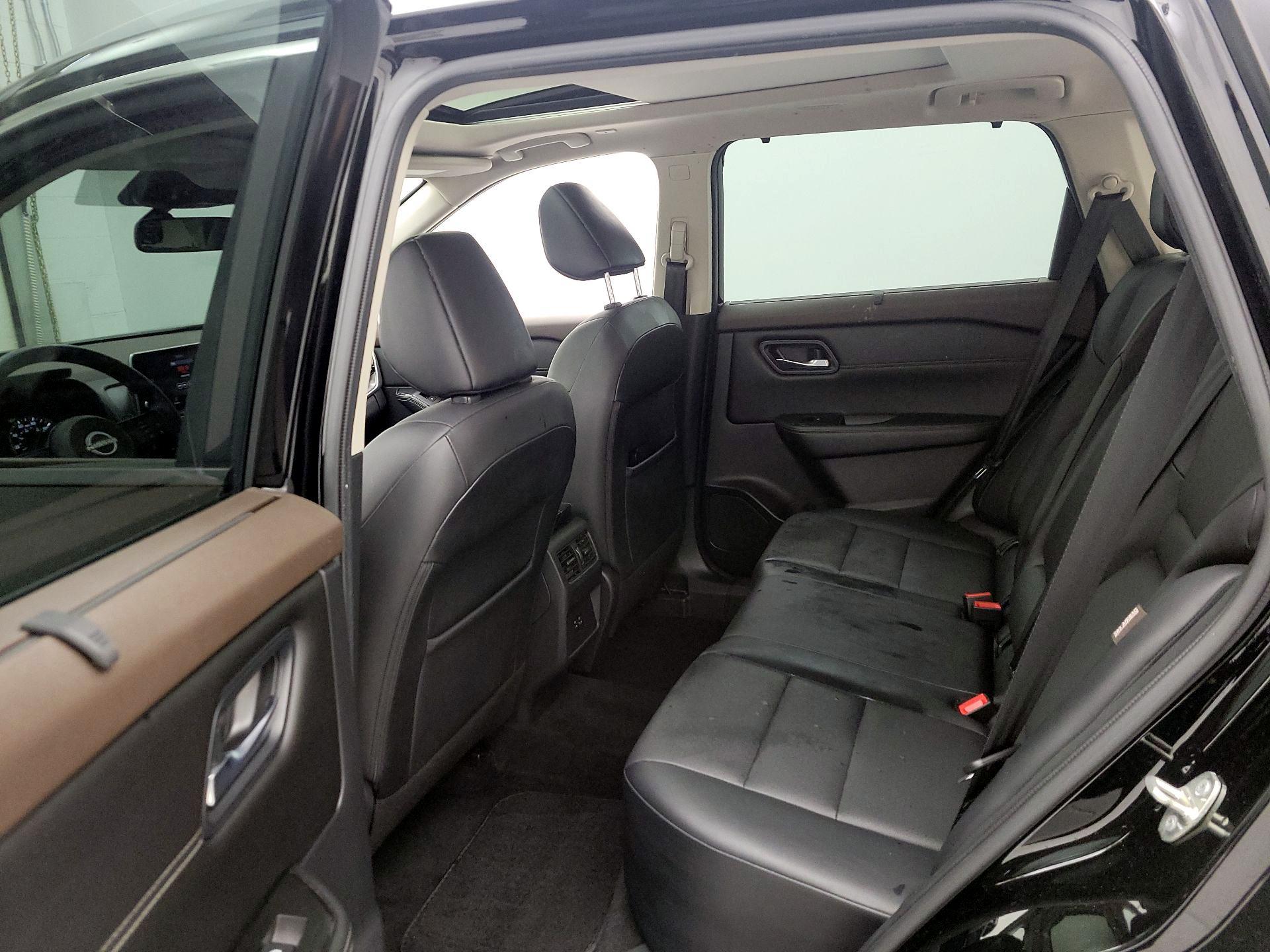 Thumbnail: 2022 Nissan Rogue - 20