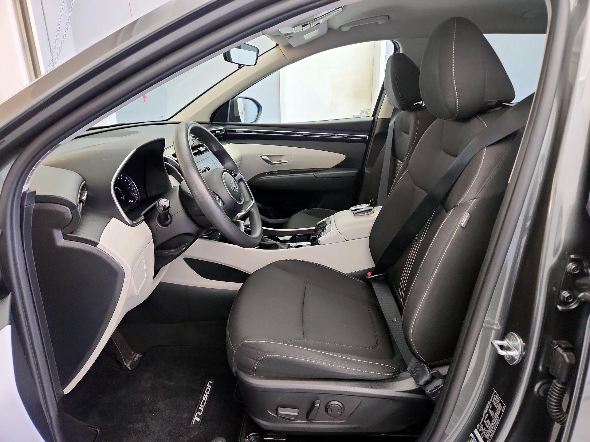 Thumbnail: 2023 Hyundai Tucson - 11