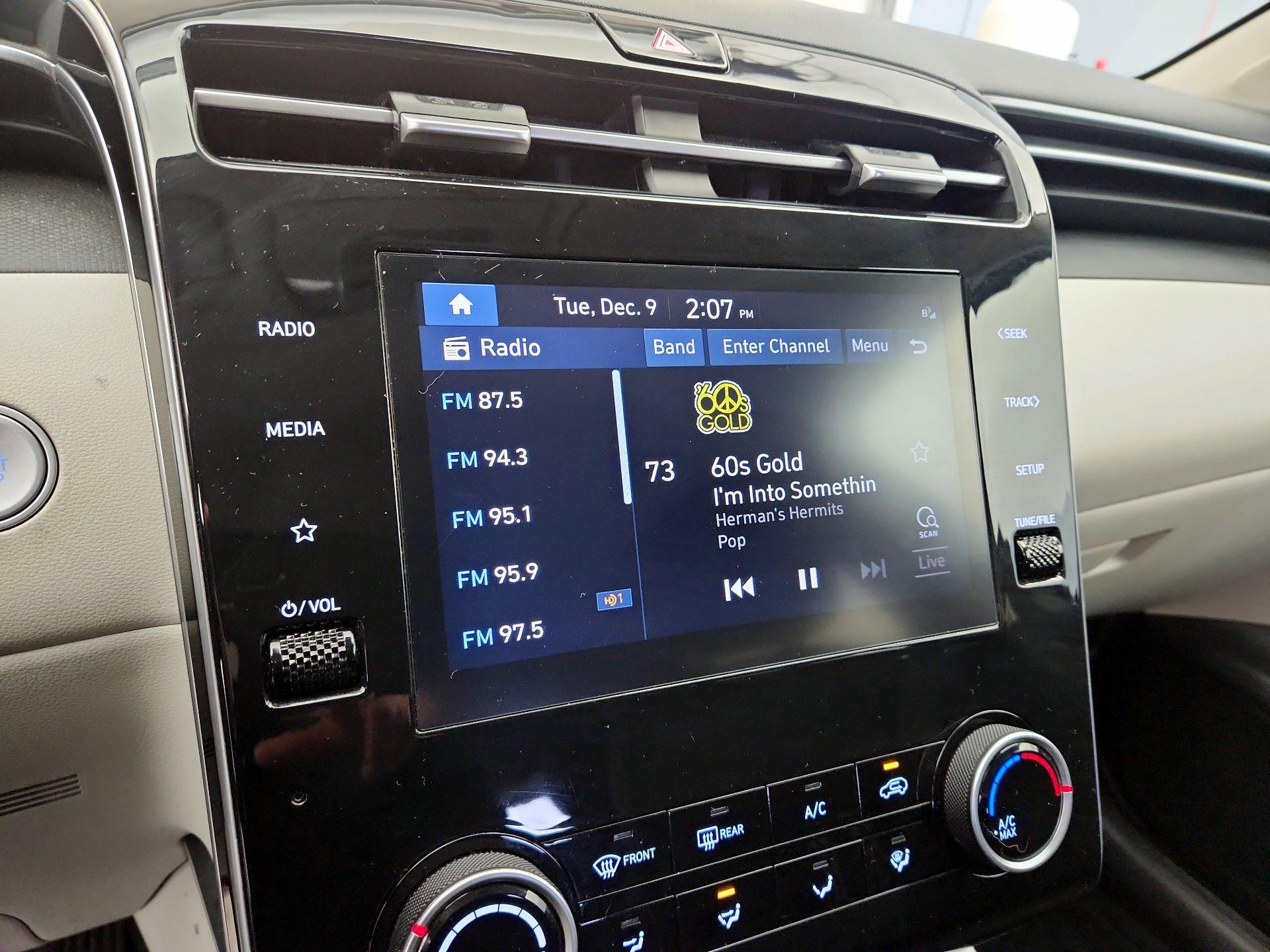 Thumbnail: 2023 Hyundai Tucson - 15