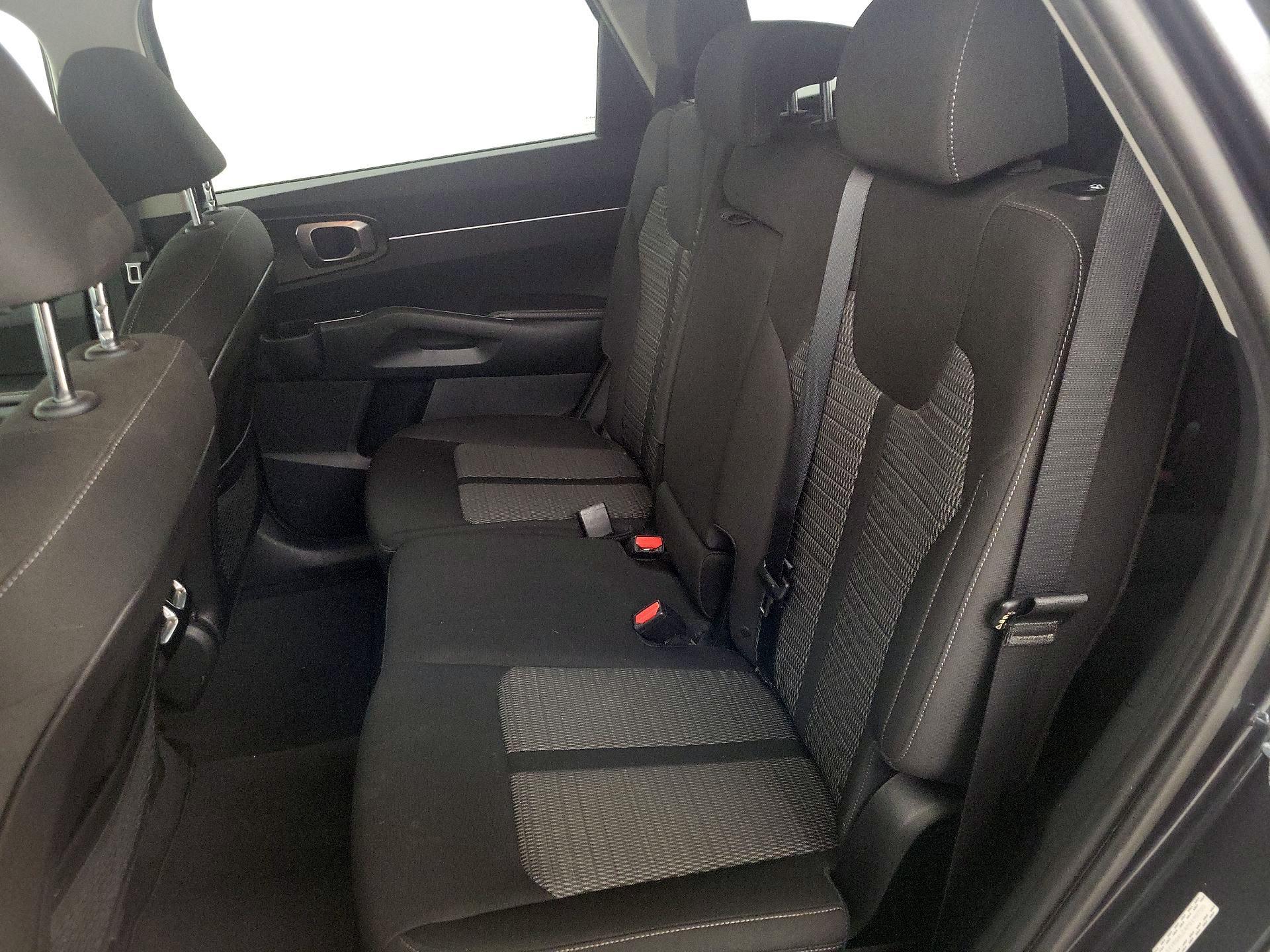 Thumbnail: 2023 Kia Sorento - 19