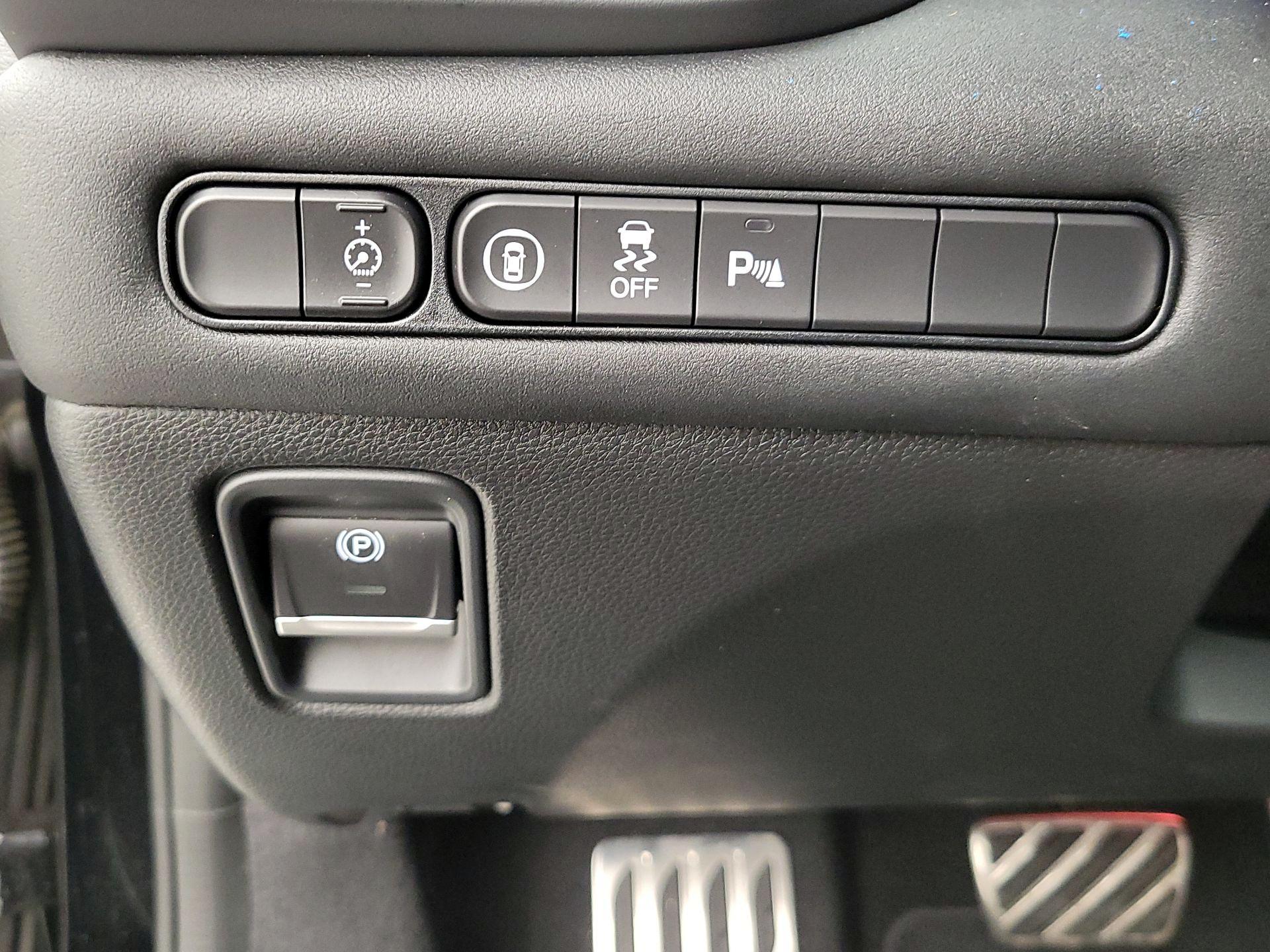 Thumbnail: 2022 Acura TLX - 13