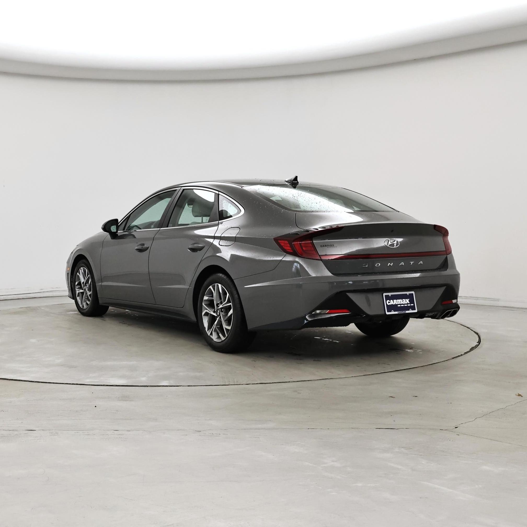 Thumbnail: 2023 Hyundai Sonata - 2