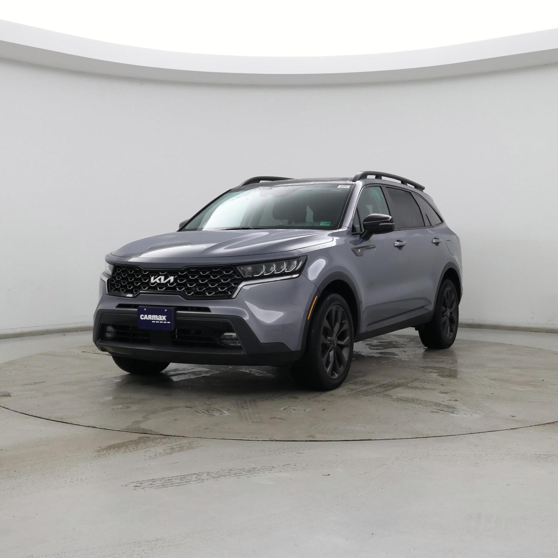 Thumbnail: 2023 Kia Sorento - 4