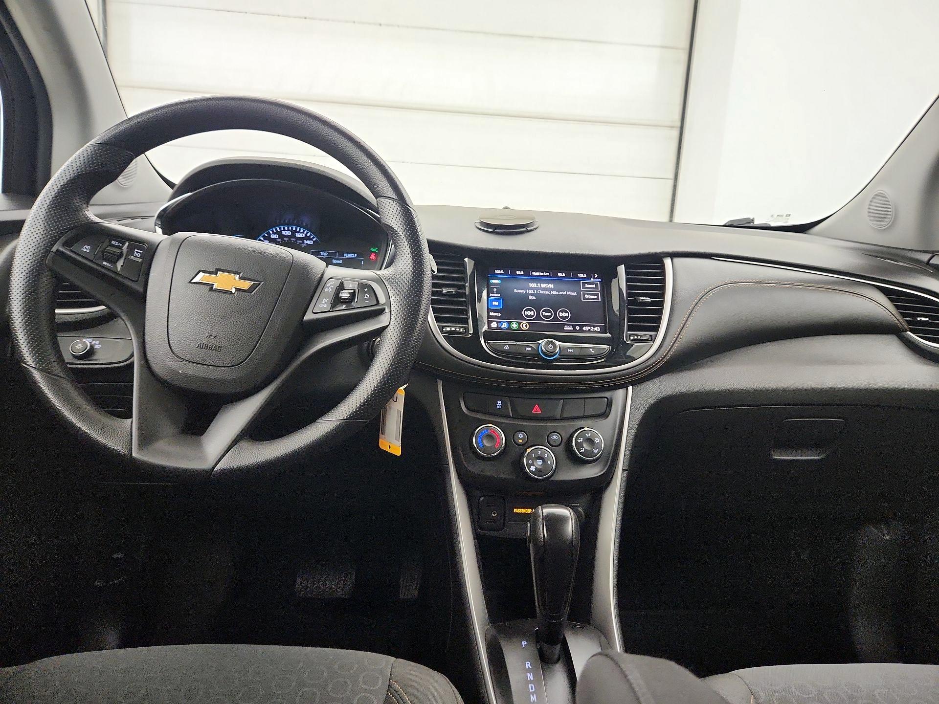 Thumbnail: 2021 Chevrolet Trax - 9