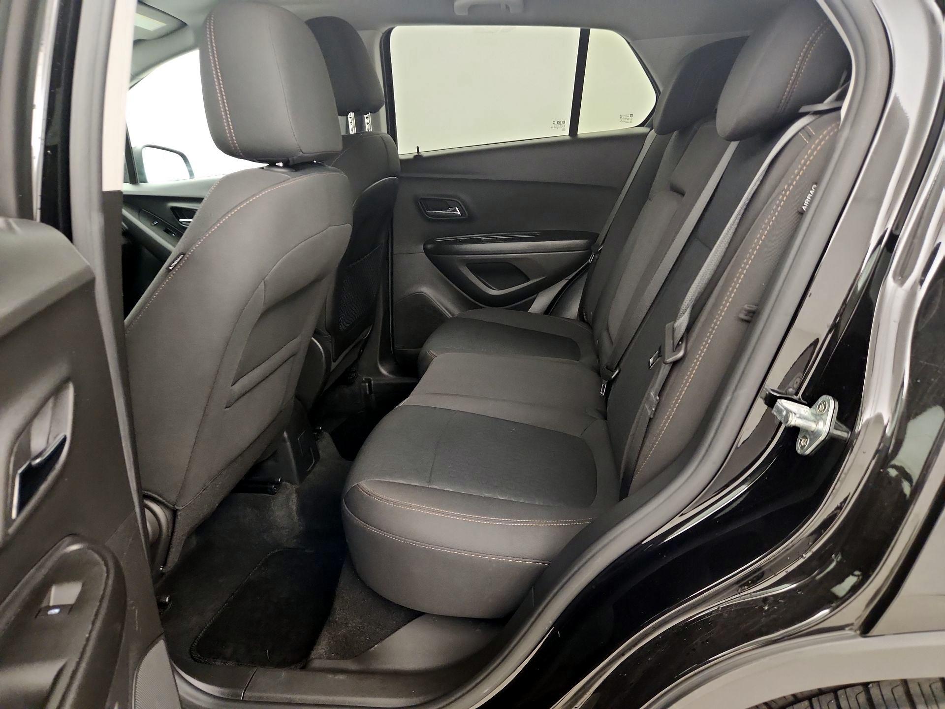 Thumbnail: 2021 Chevrolet Trax - 19