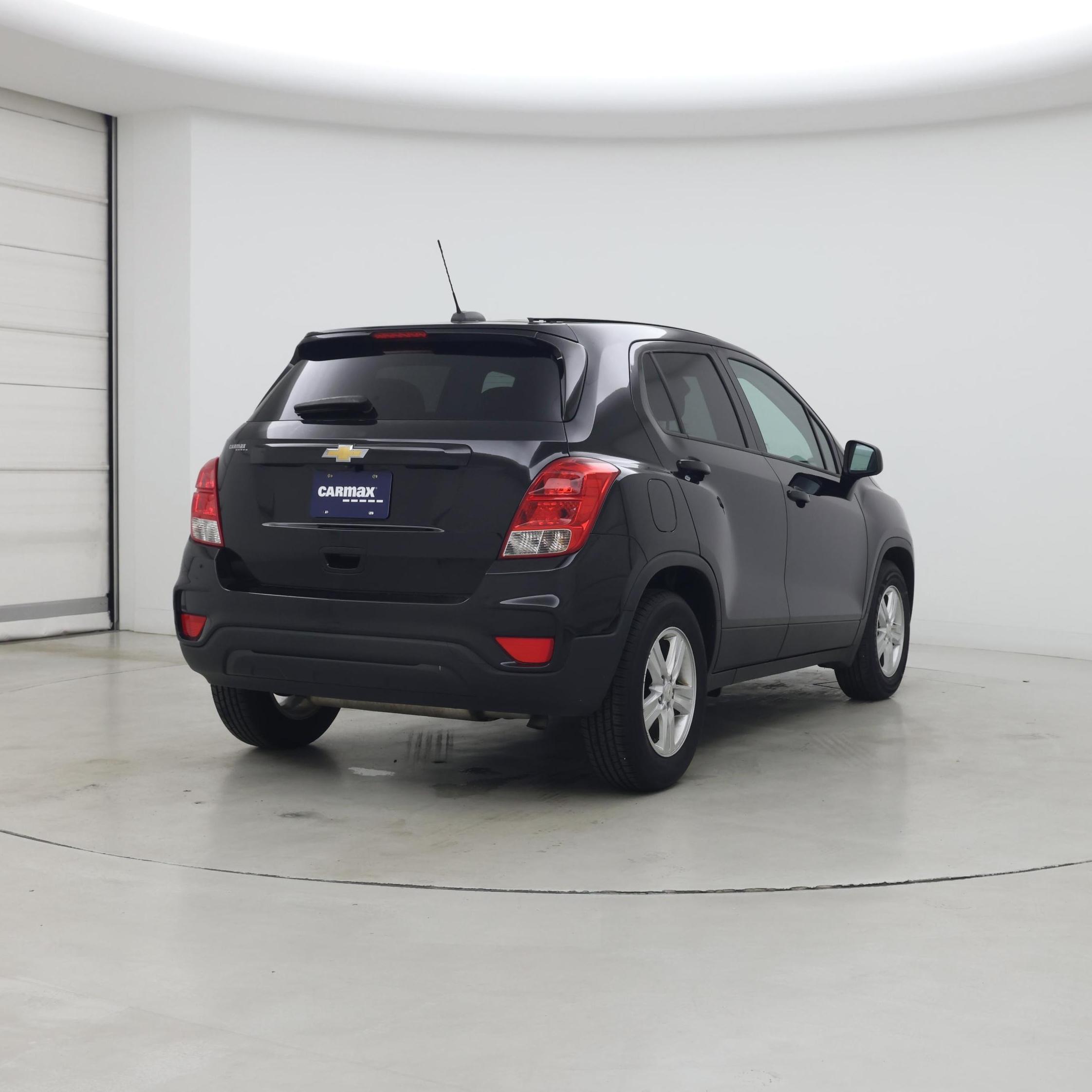 Thumbnail: 2021 Chevrolet Trax - 8