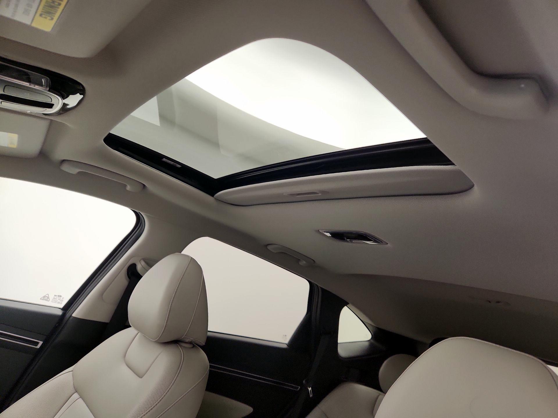 Thumbnail: 2023 Hyundai Tucson - 19