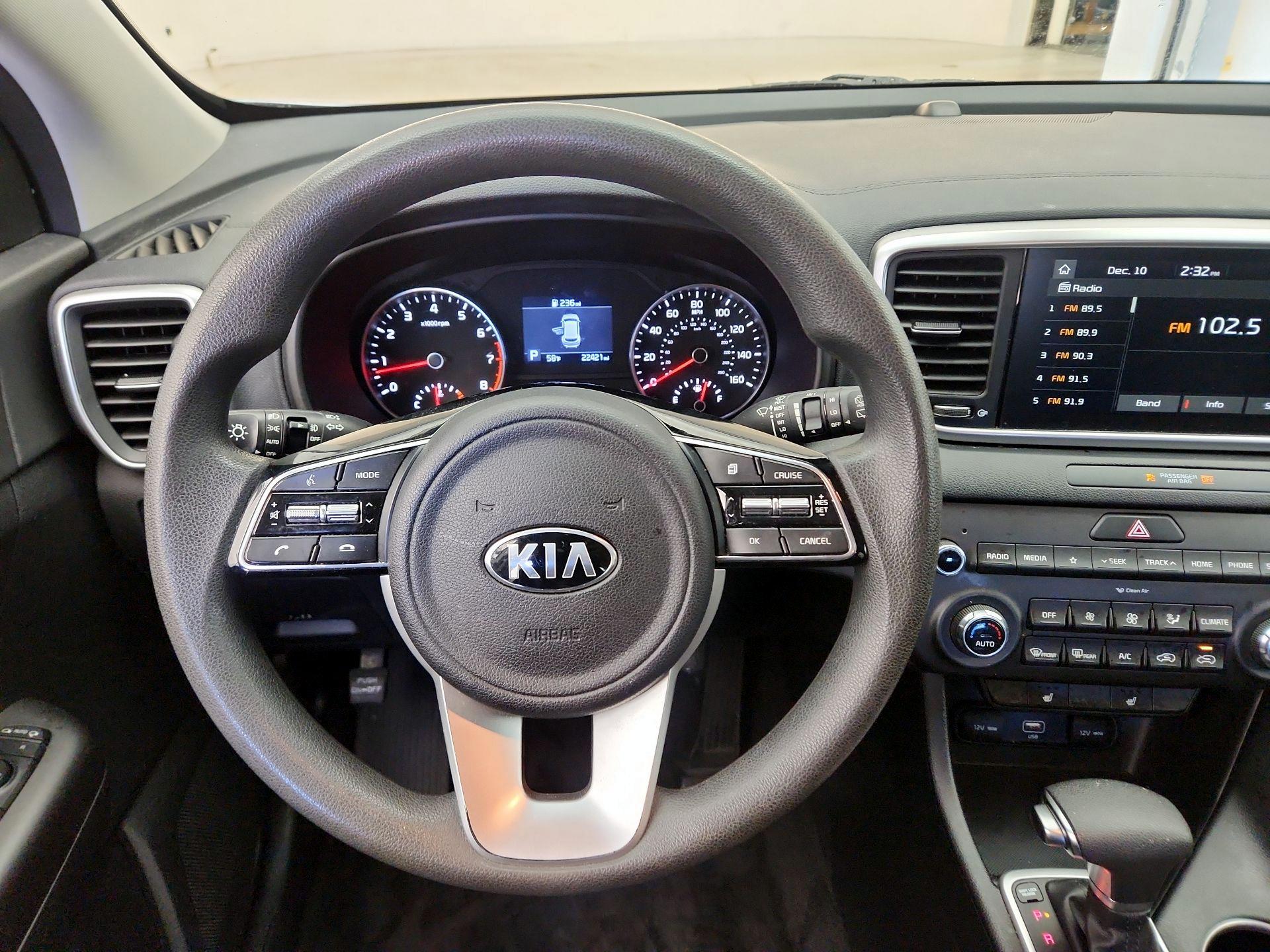 Thumbnail: 2022 Kia Sportage - 10