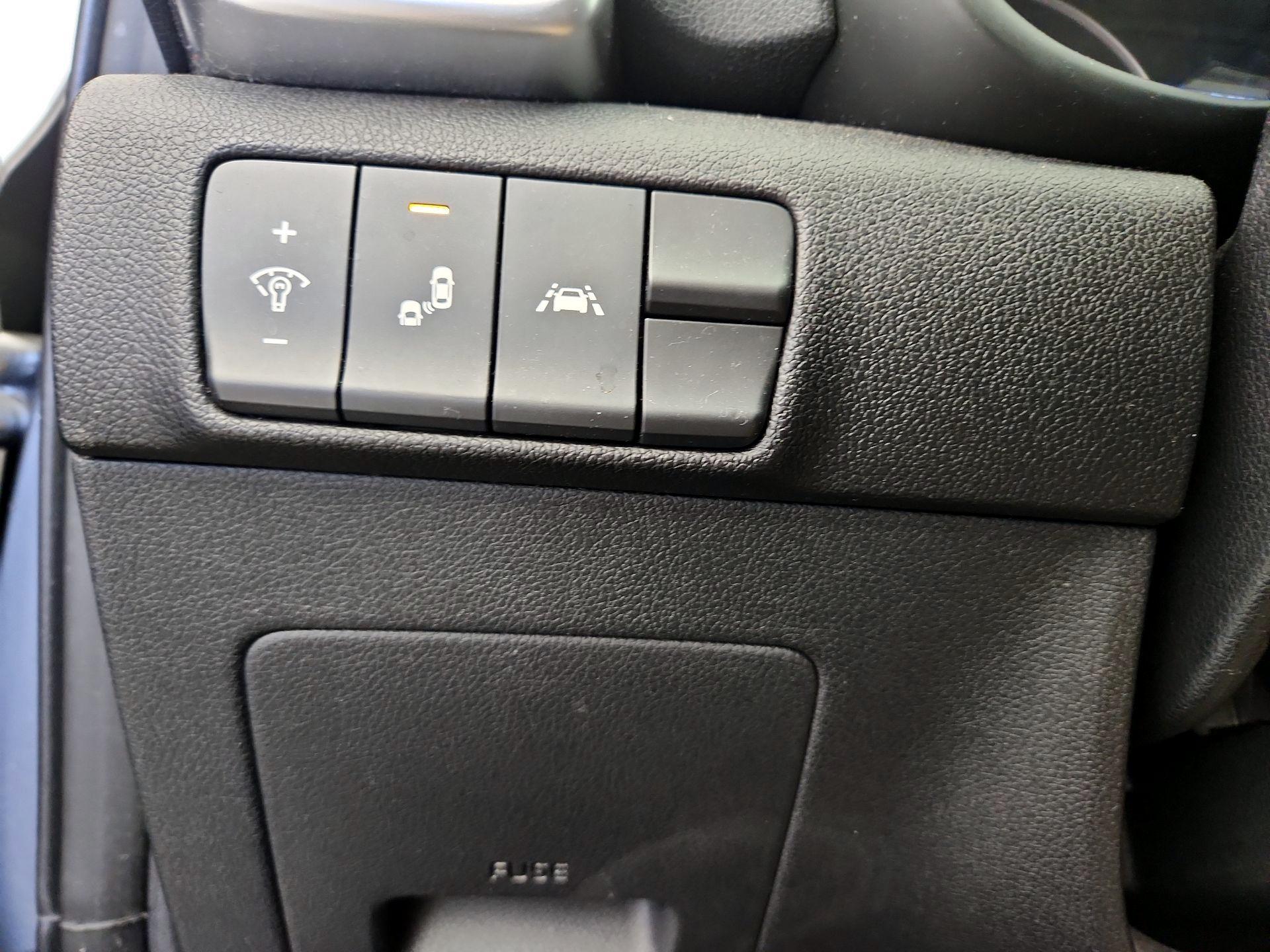 Thumbnail: 2022 Kia Sportage - 13