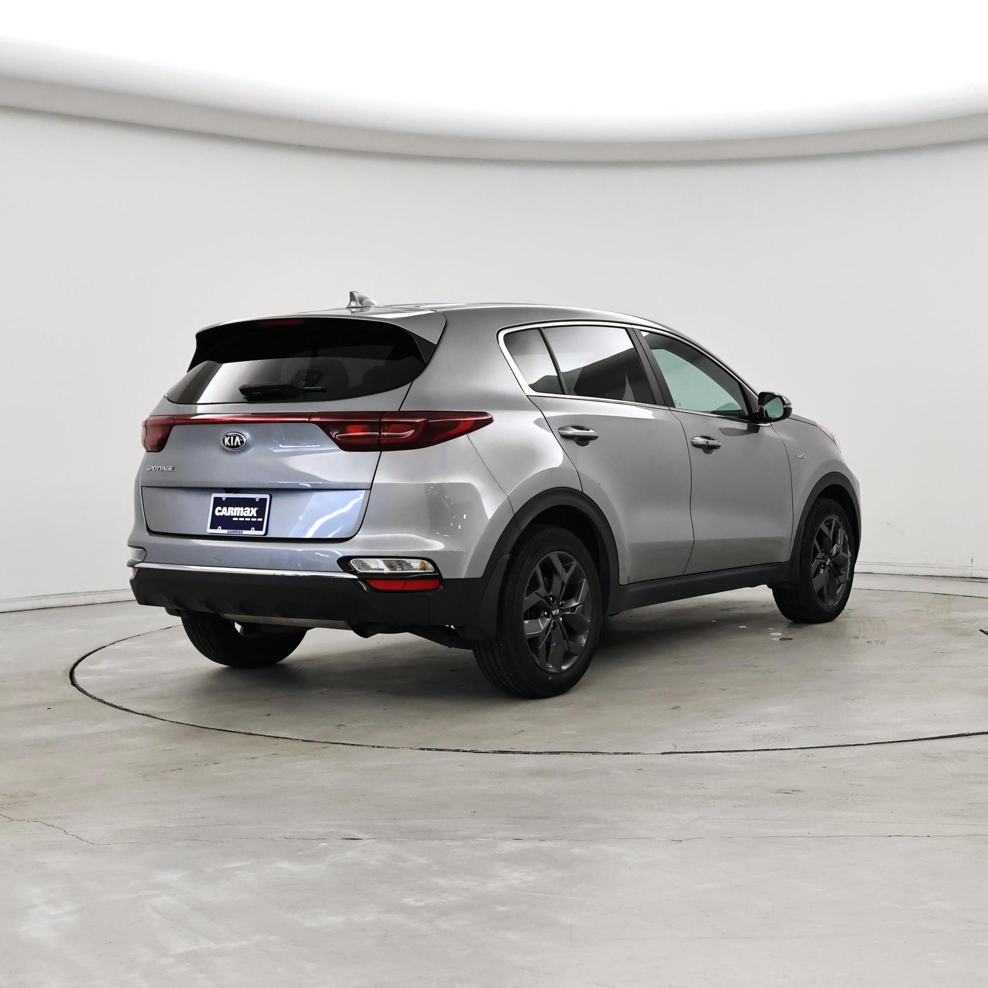 Thumbnail: 2022 Kia Sportage - 8