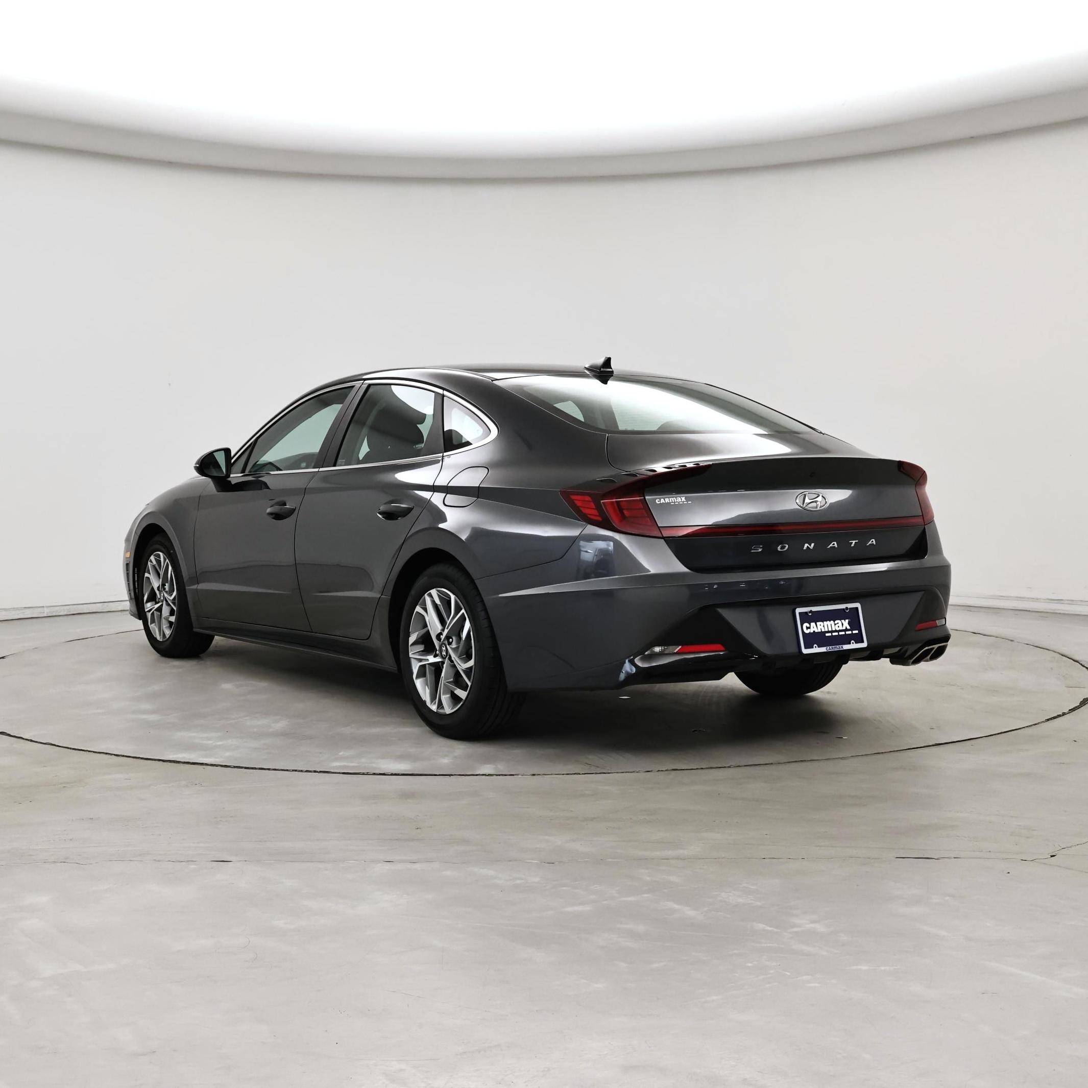 Thumbnail: 2023 Hyundai Sonata - 2