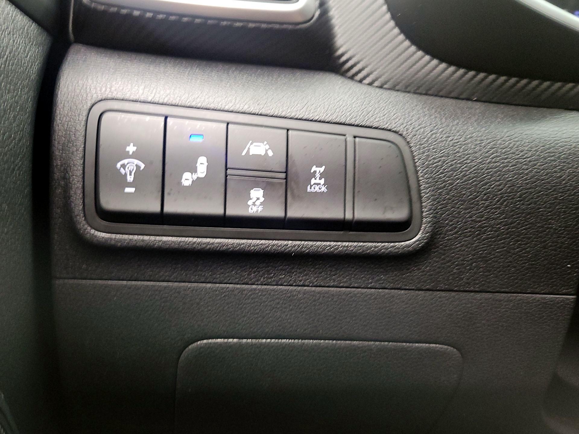 Thumbnail: 2020 Hyundai Tucson - 13