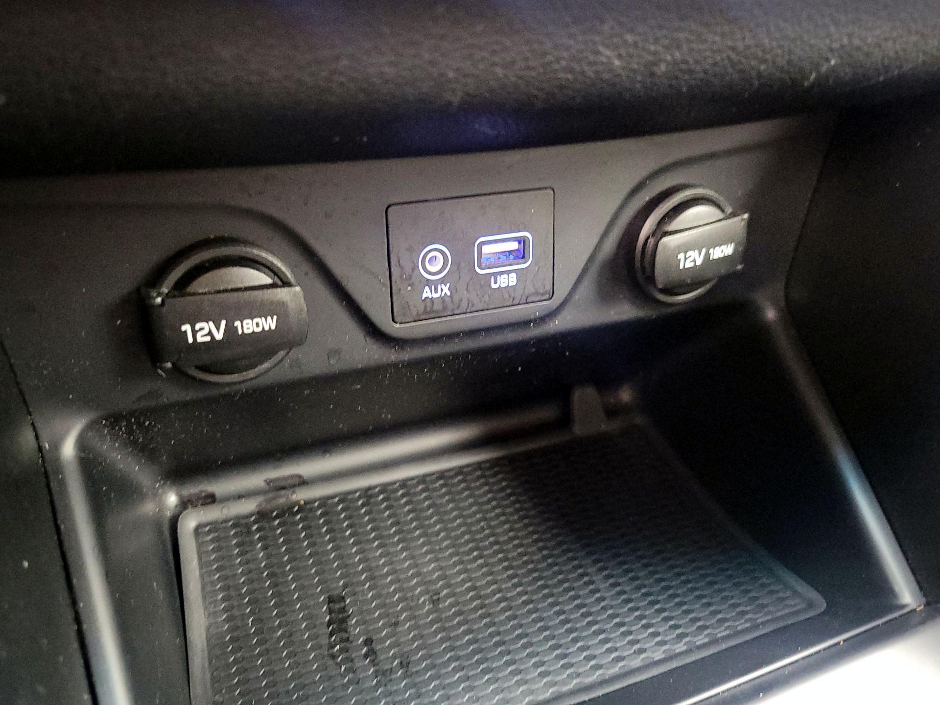 Thumbnail: 2020 Hyundai Tucson - 18