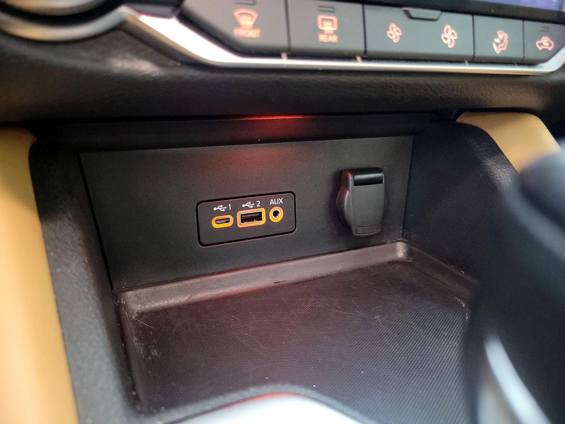 Thumbnail: 2022 Nissan Sentra - 18