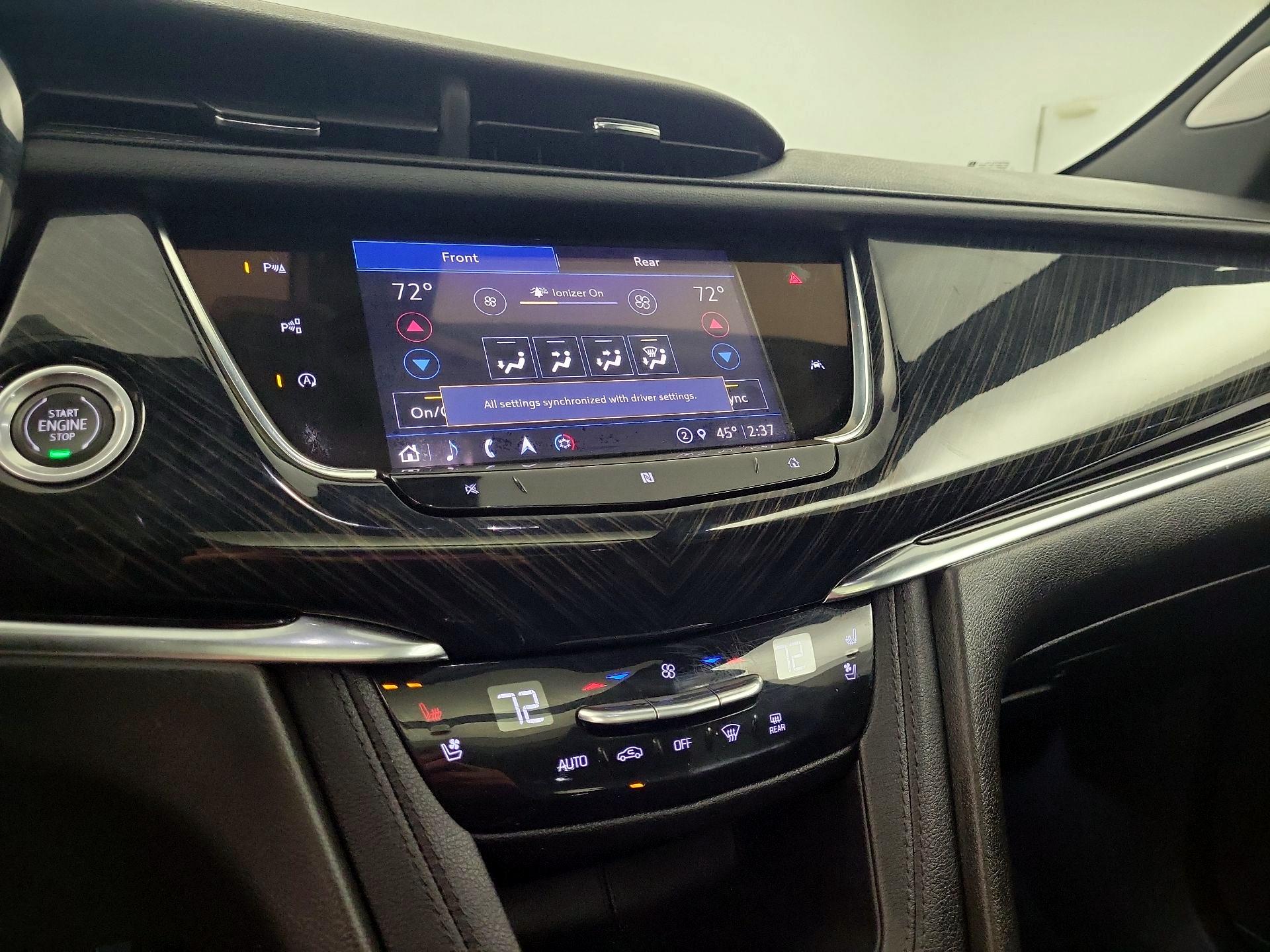 Thumbnail: 2021 Cadillac XT6 - 15