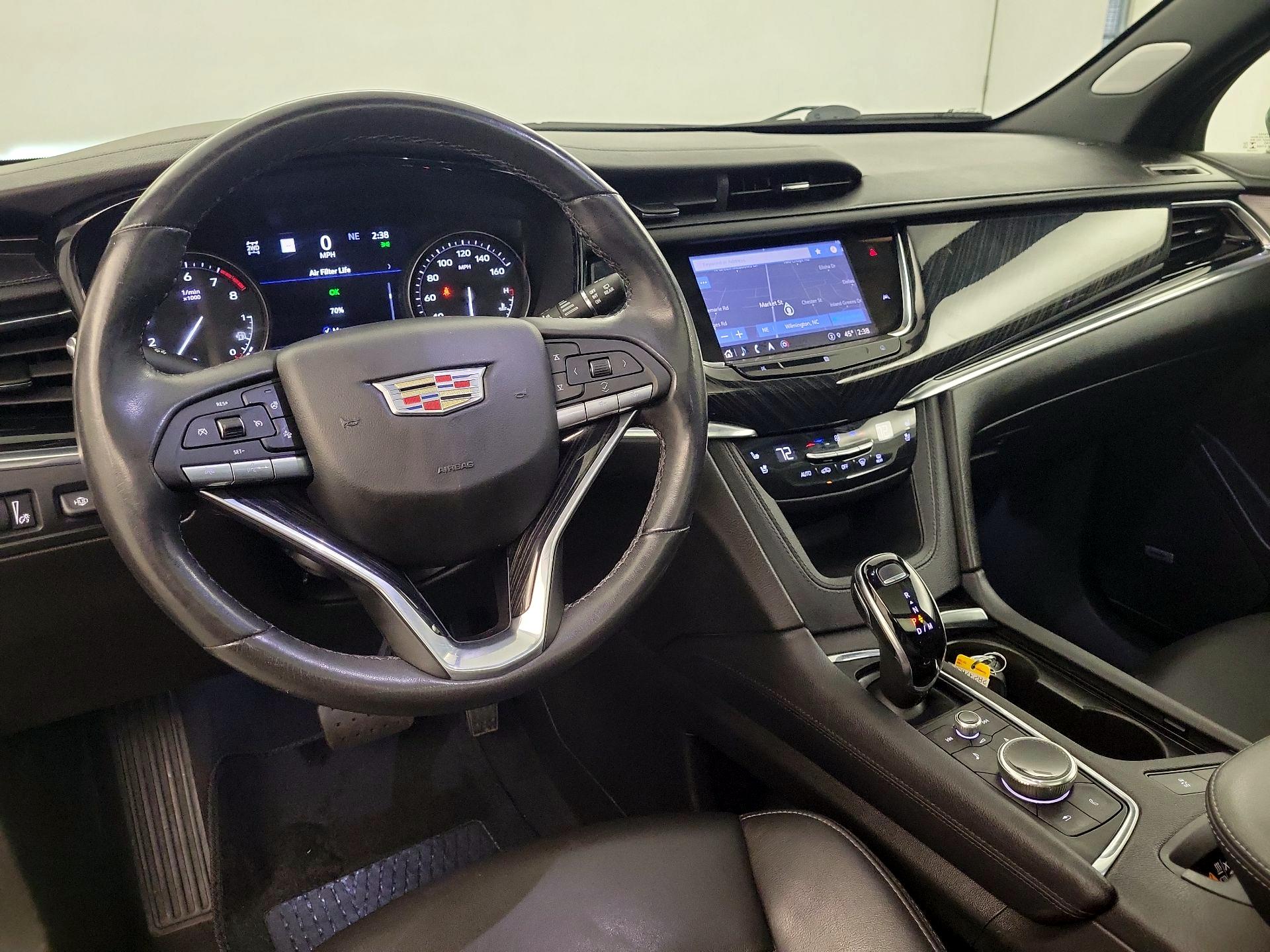 Thumbnail: 2021 Cadillac XT6 - 8