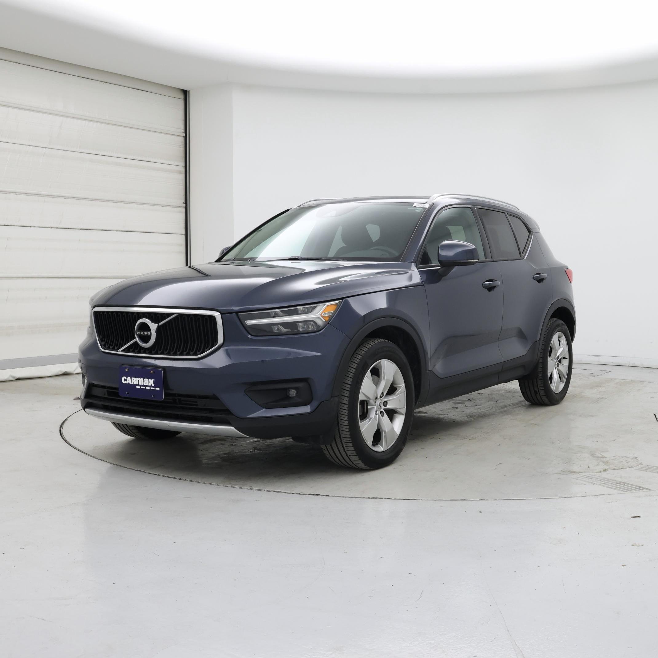 Thumbnail: 2021 Volvo XC40 - 4