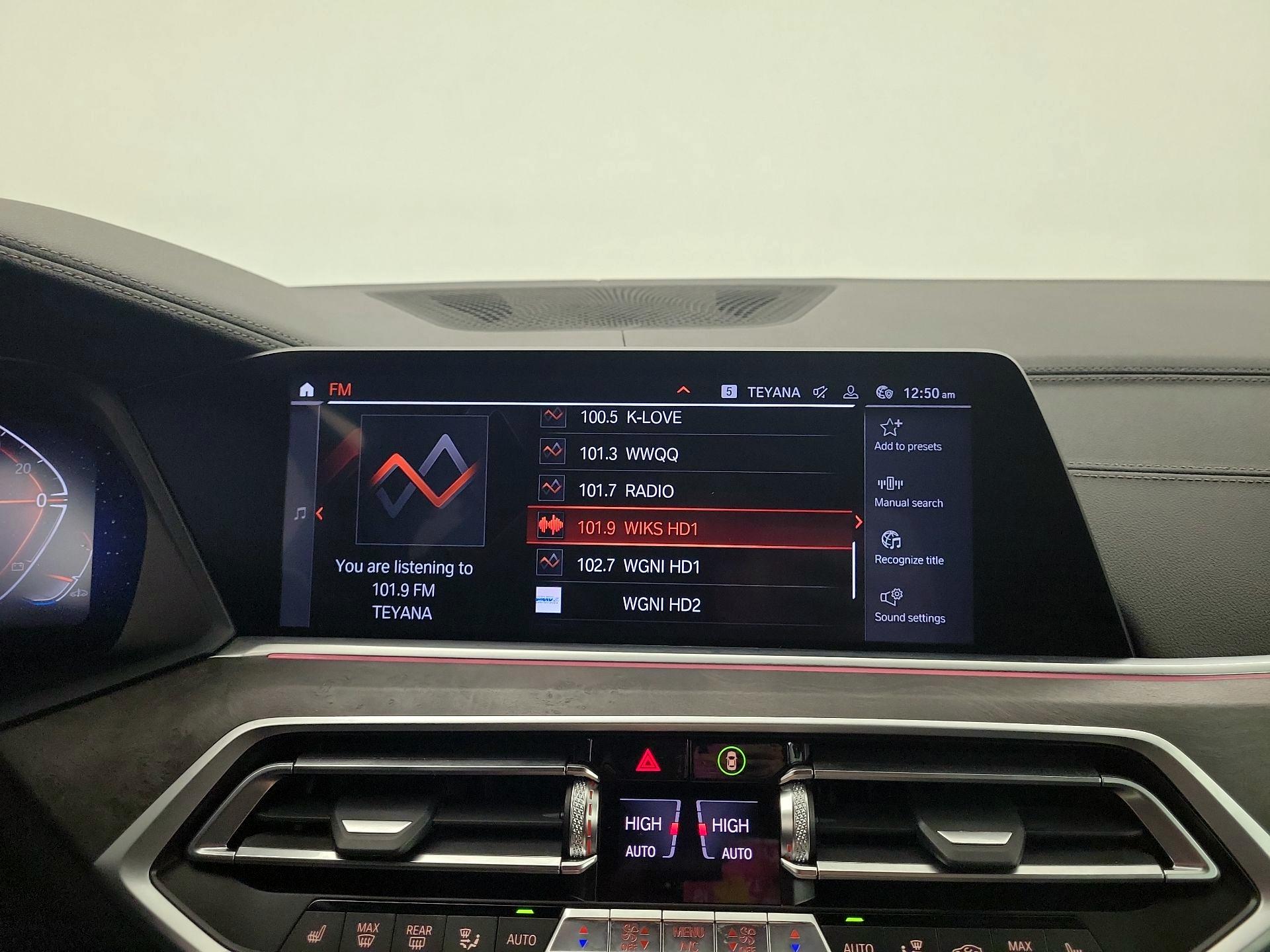 Thumbnail: 2022 BMW X5 - 16