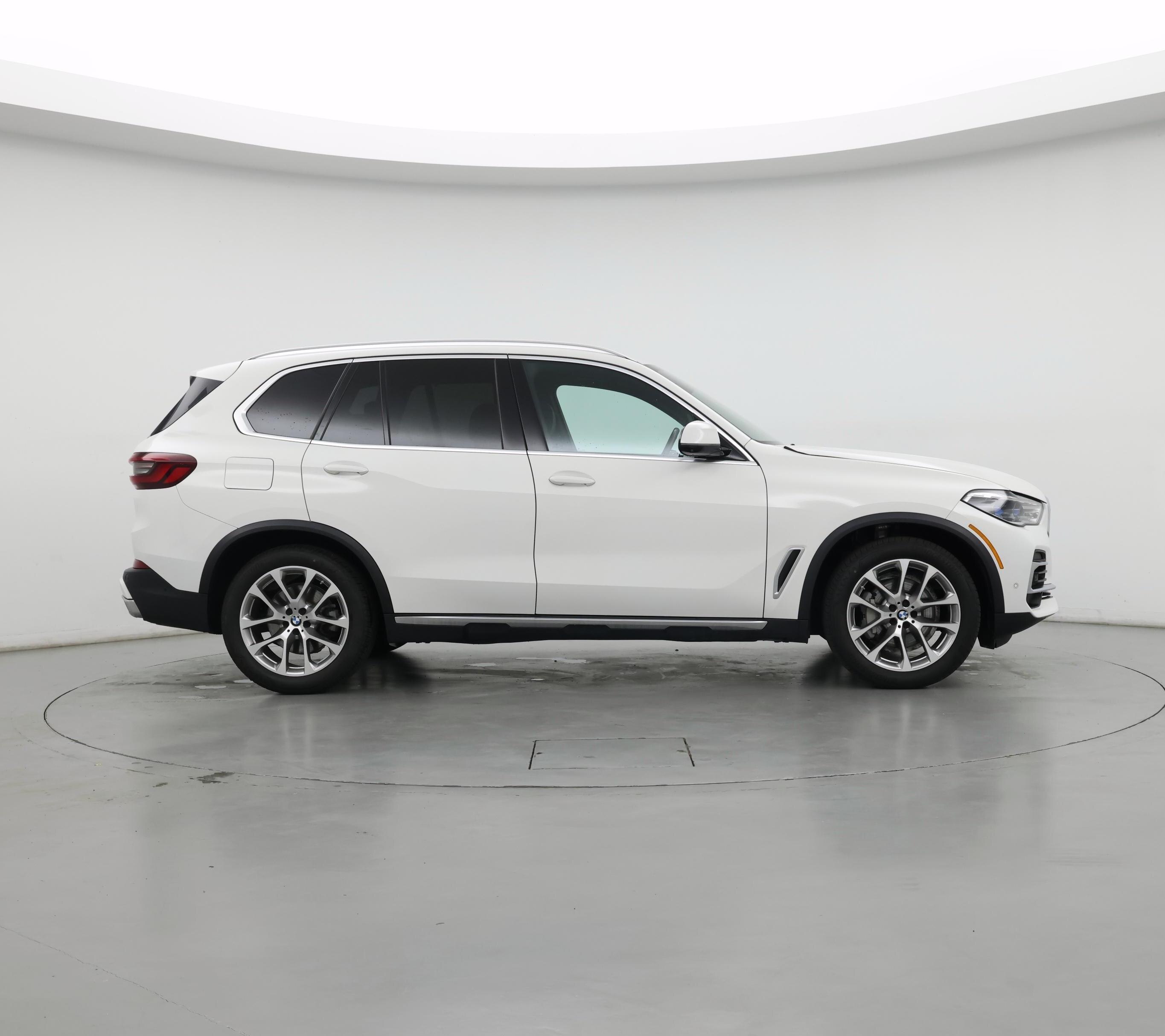 Thumbnail: 2022 BMW X5 - 7