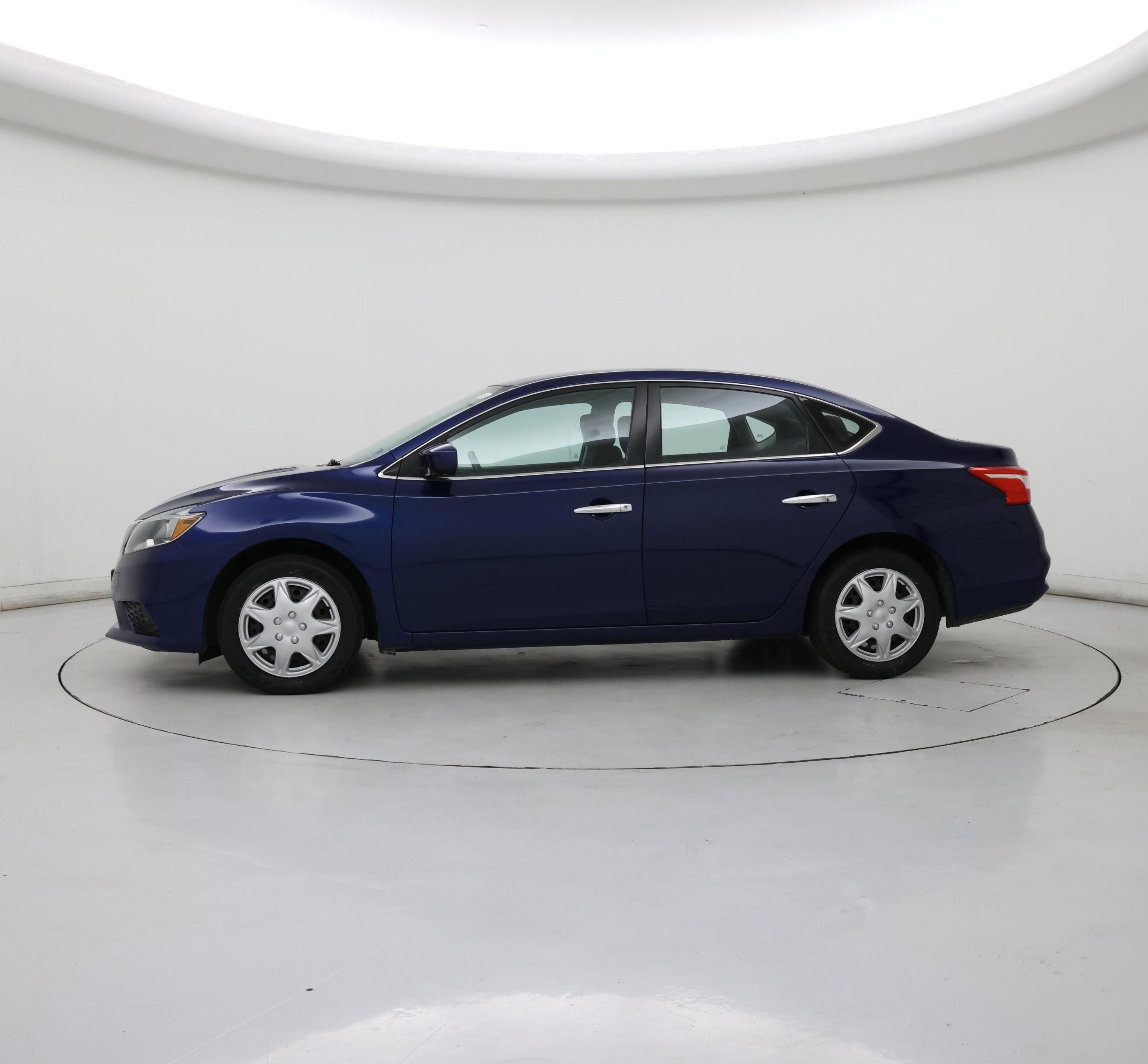 Thumbnail: 2017 Nissan Sentra - 3