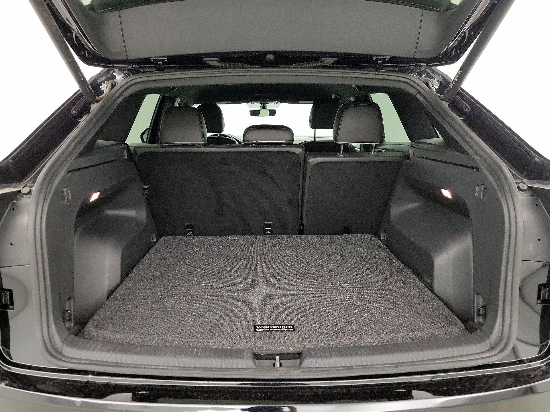 Thumbnail: 2023 Volkswagen Atlas - 19