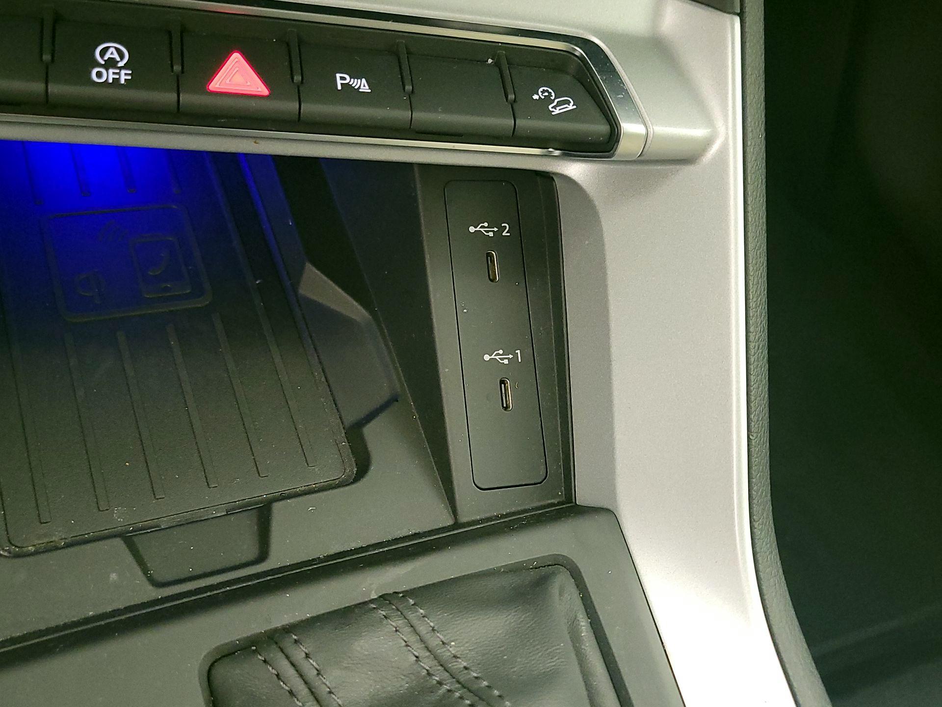 Thumbnail: 2022 Audi Q3 - 18