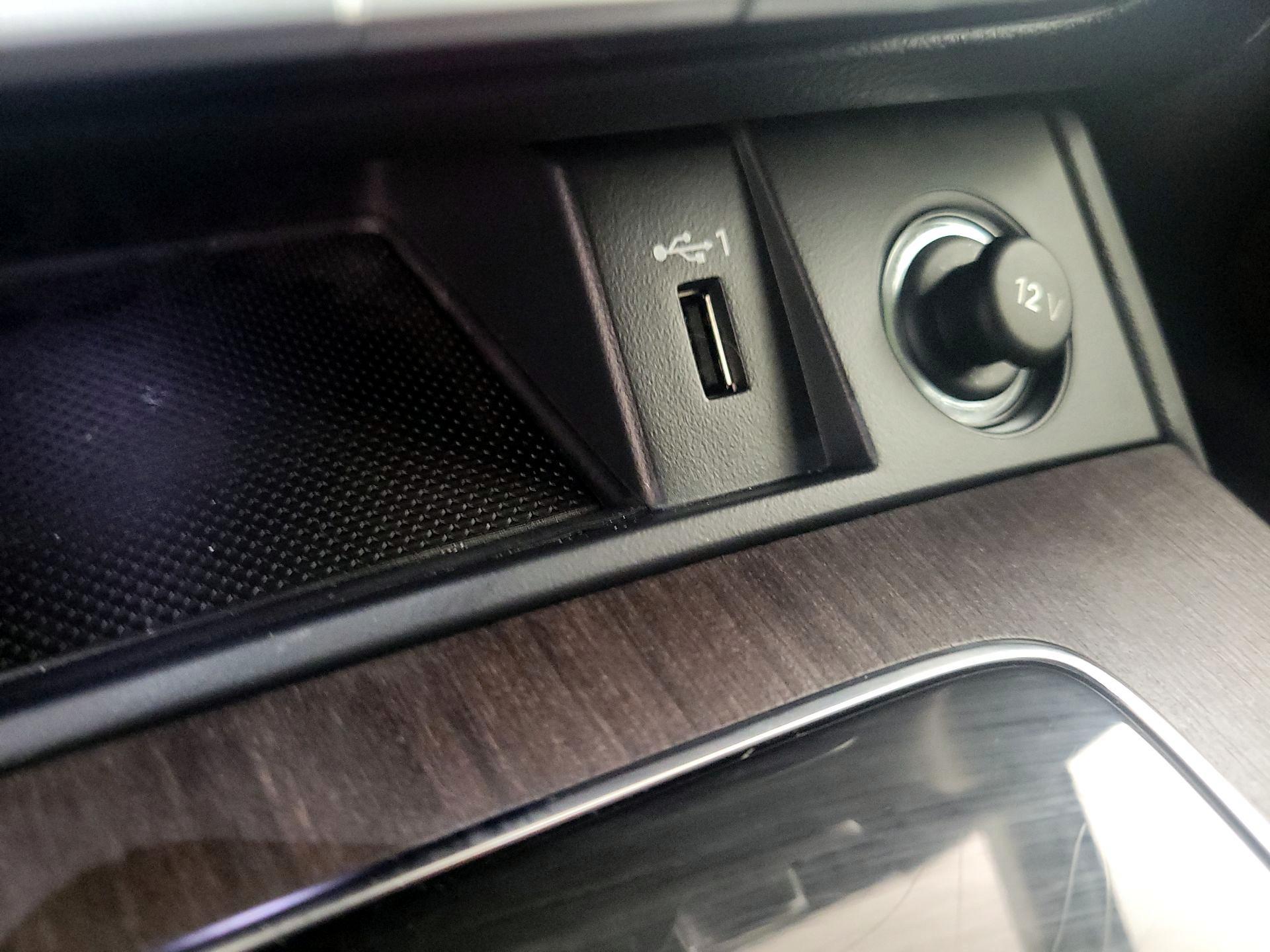 Thumbnail: 2022 Audi Q5 - 19