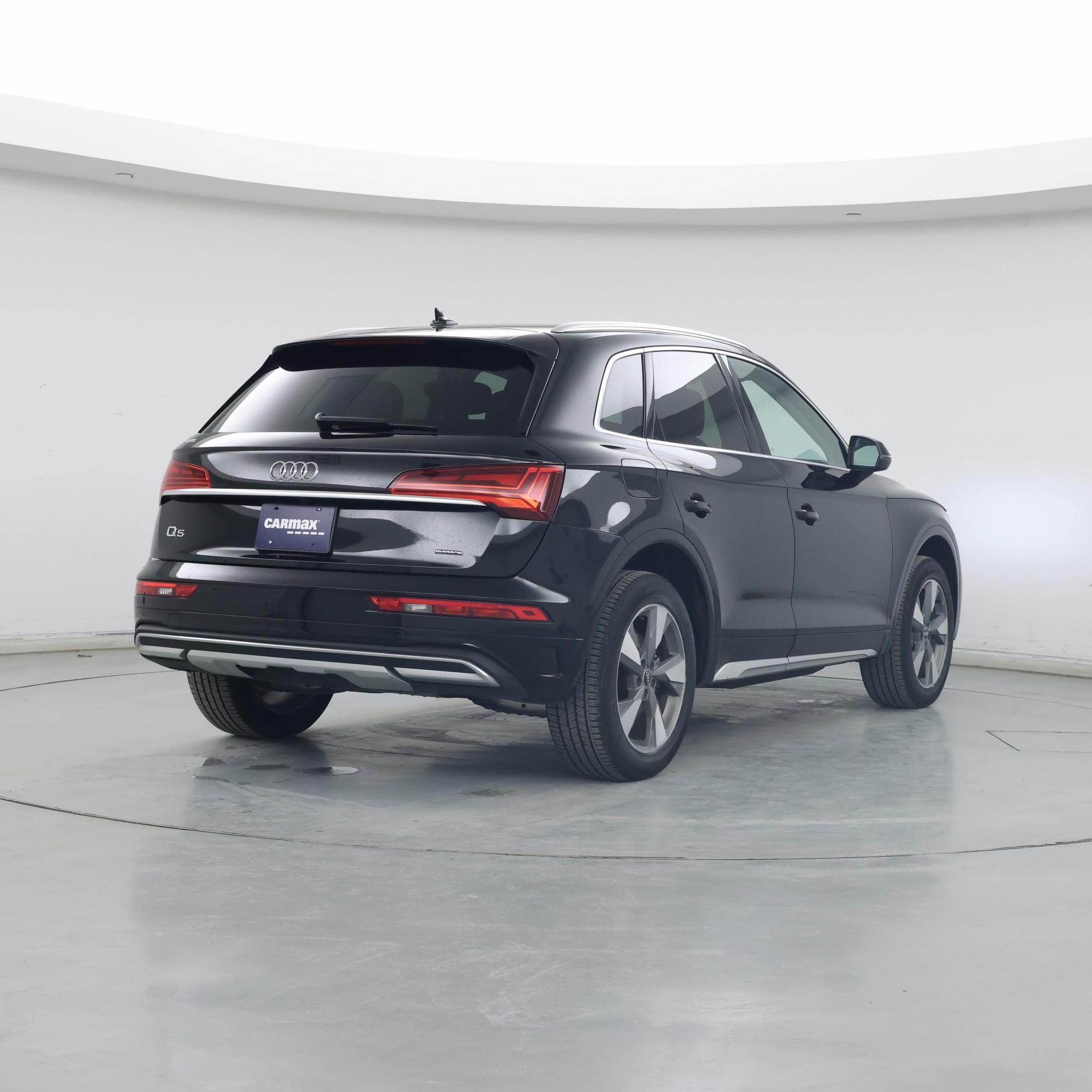 Thumbnail: 2022 Audi Q5 - 8